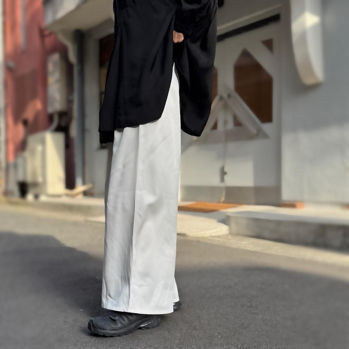 suzuki takayuki gathered pantsʥ業 㥶ɥѥĭOff White