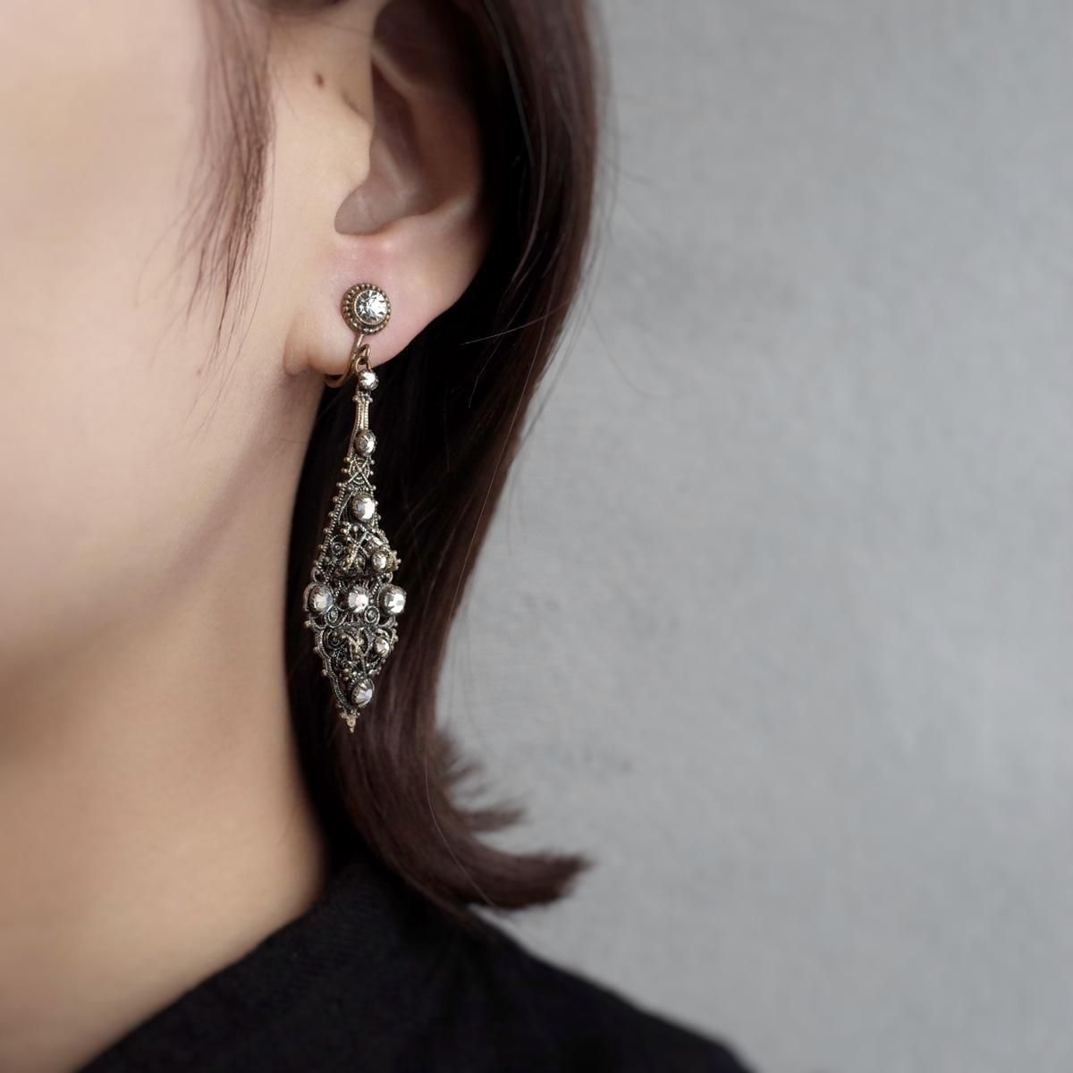 ᥿ ꥢ饹 󥰡1920-30's Metal Clear Glass Earrings