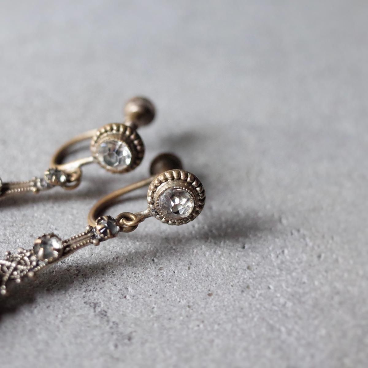 ᥿ ꥢ饹 󥰡1920-30's Metal Clear Glass Earrings