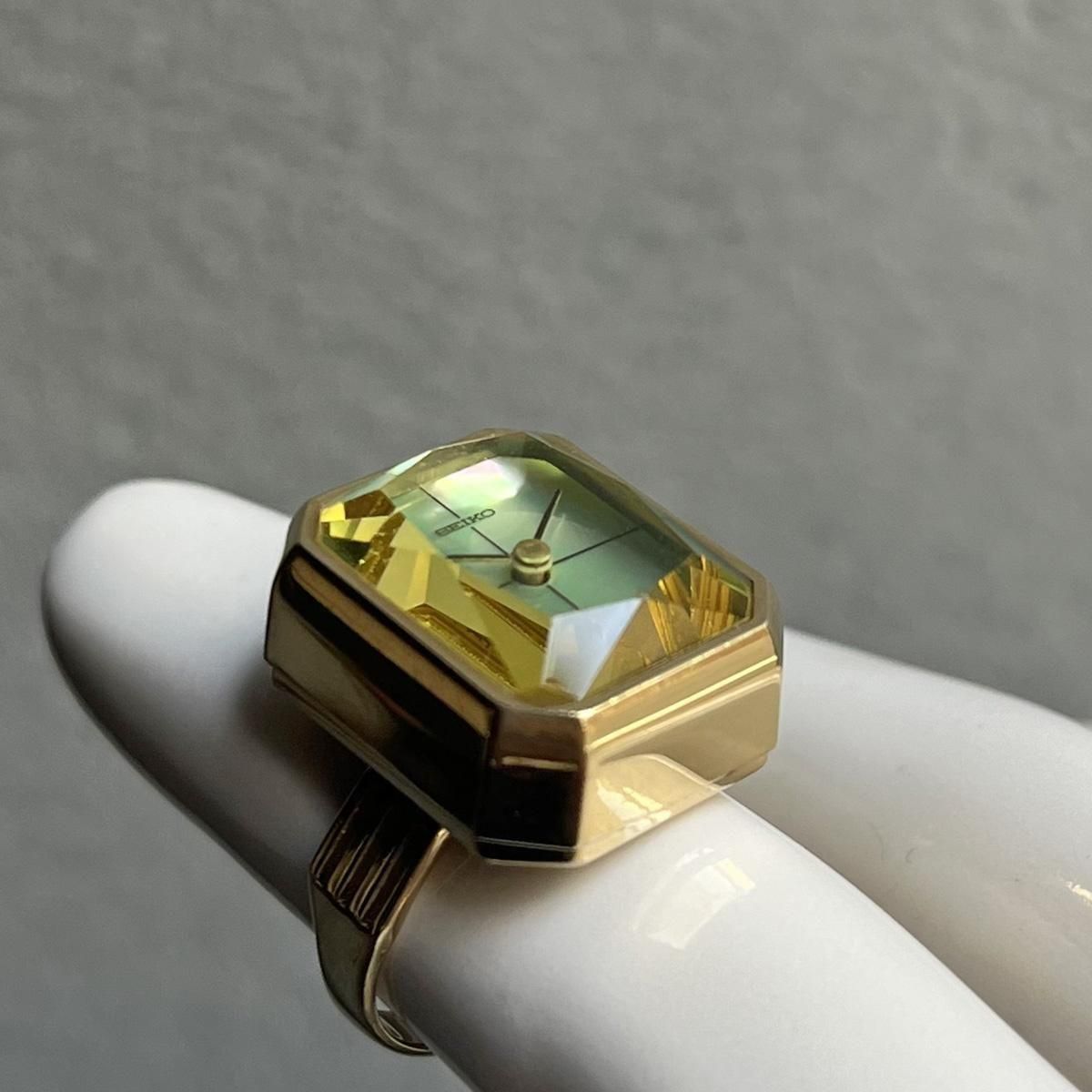 <img class='new_mark_img1' src='https://img.shop-pro.jp/img/new/icons13.gif' style='border:none;display:inline;margin:0px;padding:0px;width:auto;' />SEIKO RING WATCH ( 󥰥å) Хʸ åȥ饹 