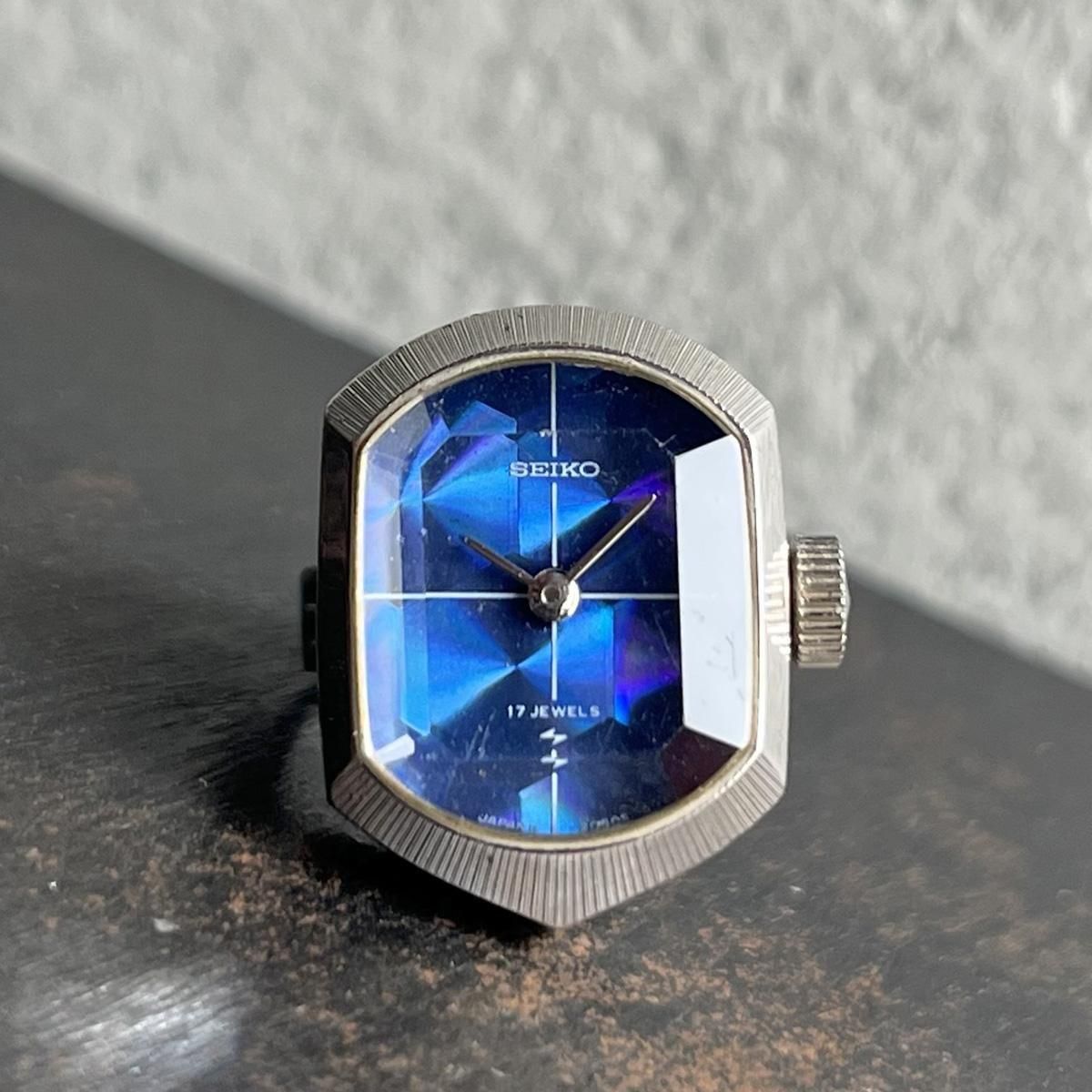 <img class='new_mark_img1' src='https://img.shop-pro.jp/img/new/icons13.gif' style='border:none;display:inline;margin:0px;padding:0px;width:auto;' />SEIKO RING WATCH ( 󥰥å) ֥롼ۥʸ åȥ饹 