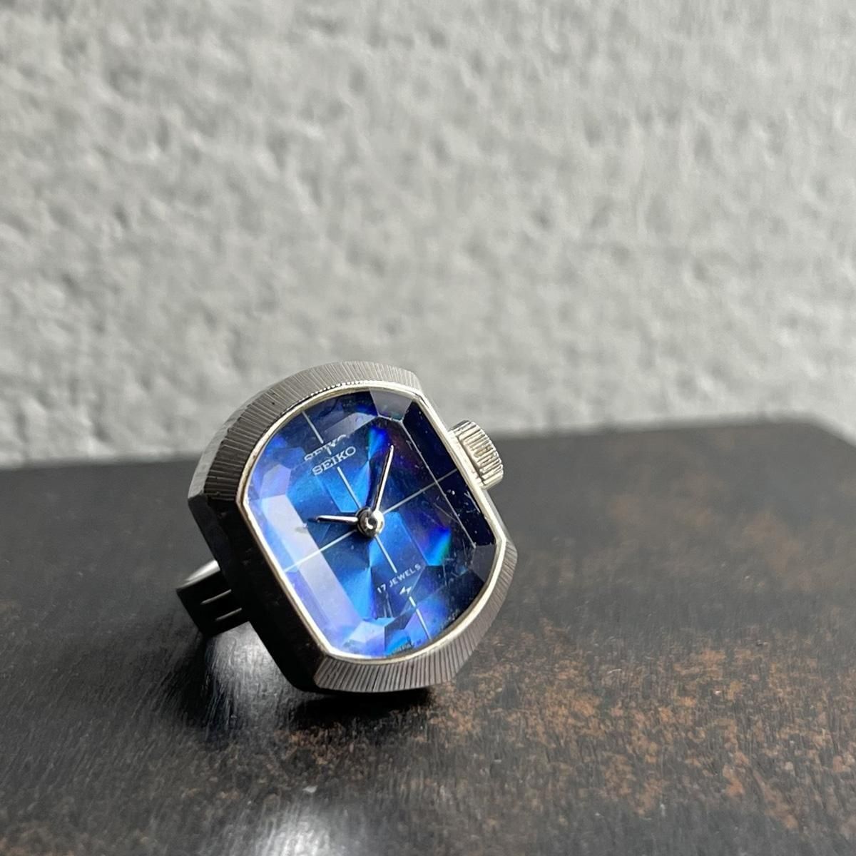 <img class='new_mark_img1' src='https://img.shop-pro.jp/img/new/icons13.gif' style='border:none;display:inline;margin:0px;padding:0px;width:auto;' />SEIKO RING WATCH ( 󥰥å) ֥롼ۥʸ åȥ饹 