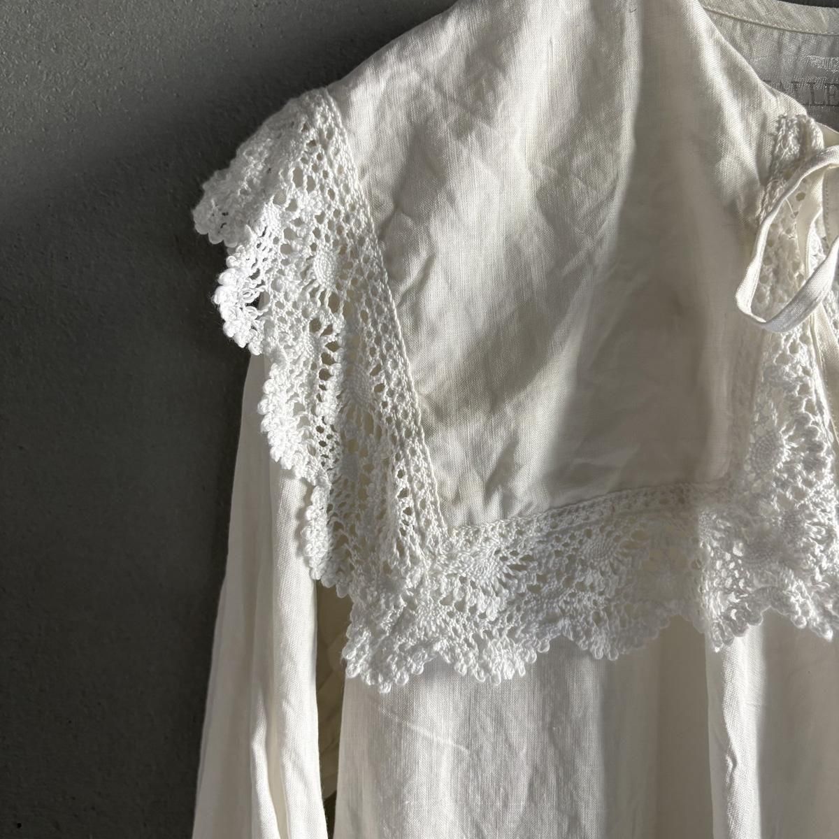 <img class='new_mark_img1' src='https://img.shop-pro.jp/img/new/icons13.gif' style='border:none;display:inline;margin:0px;padding:0px;width:auto;' />HALLELUJAH 7,  Robe Religieuse_col carreʥϥ ƻ ܥå顼Off White