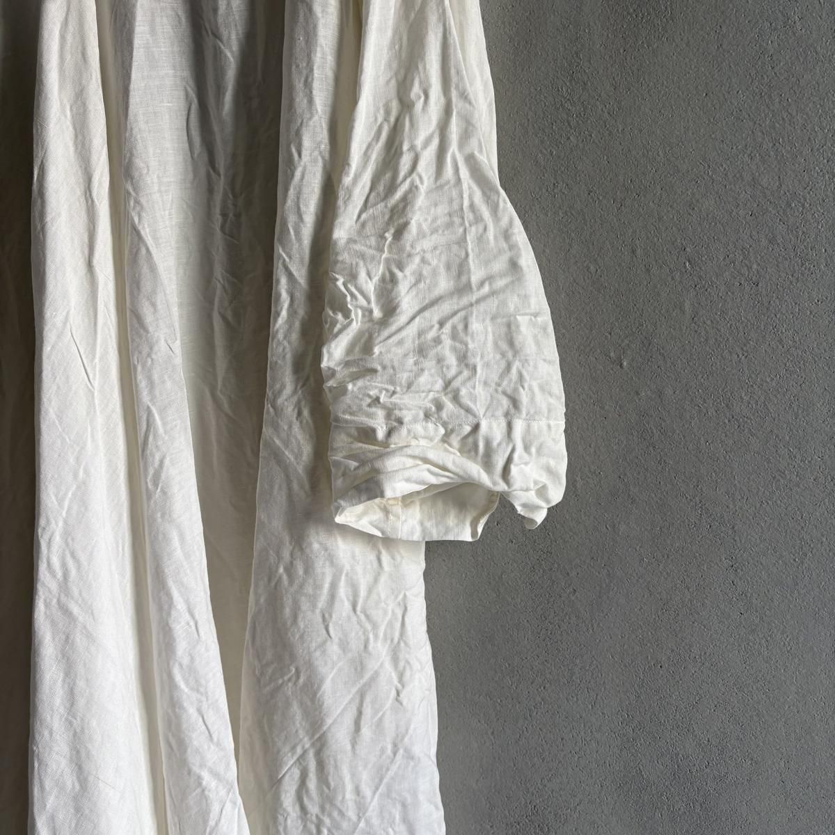 <img class='new_mark_img1' src='https://img.shop-pro.jp/img/new/icons13.gif' style='border:none;display:inline;margin:0px;padding:0px;width:auto;' />HALLELUJAH 7,  Robe Religieuse_col carreʥϥ ƻ ܥå顼Off White