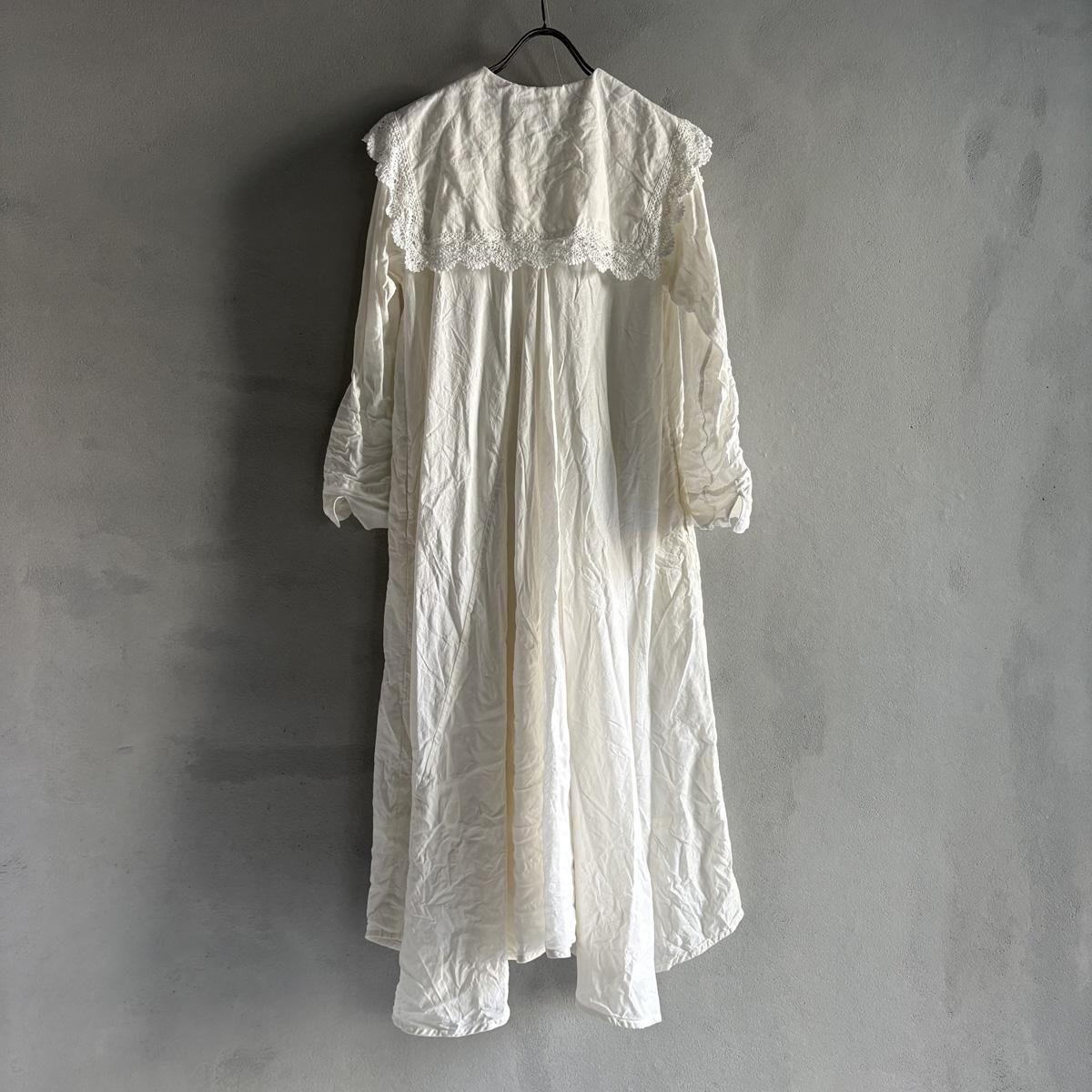 <img class='new_mark_img1' src='https://img.shop-pro.jp/img/new/icons13.gif' style='border:none;display:inline;margin:0px;padding:0px;width:auto;' />HALLELUJAH 7,  Robe Religieuse_col carreʥϥ ƻ ܥå顼Off White