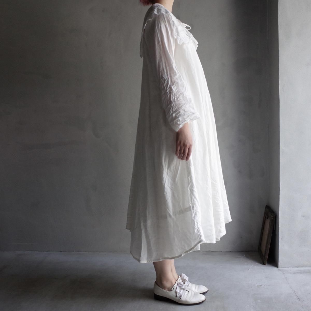 <img class='new_mark_img1' src='https://img.shop-pro.jp/img/new/icons13.gif' style='border:none;display:inline;margin:0px;padding:0px;width:auto;' />HALLELUJAH 7,  Robe Religieuse_col carreʥϥ ƻ ܥå顼Off White
