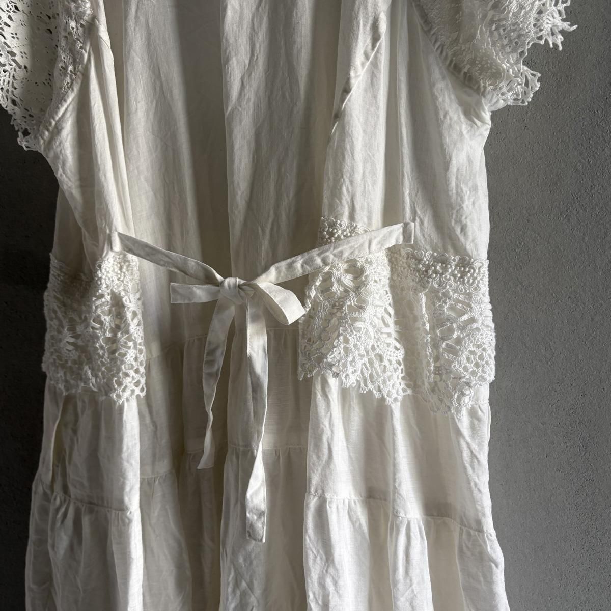 <img class='new_mark_img1' src='https://img.shop-pro.jp/img/new/icons13.gif' style='border:none;display:inline;margin:0px;padding:0px;width:auto;' />HALLELUJAH 6,  Edwardian Robeʥϥ ɥǥ ֡Off White