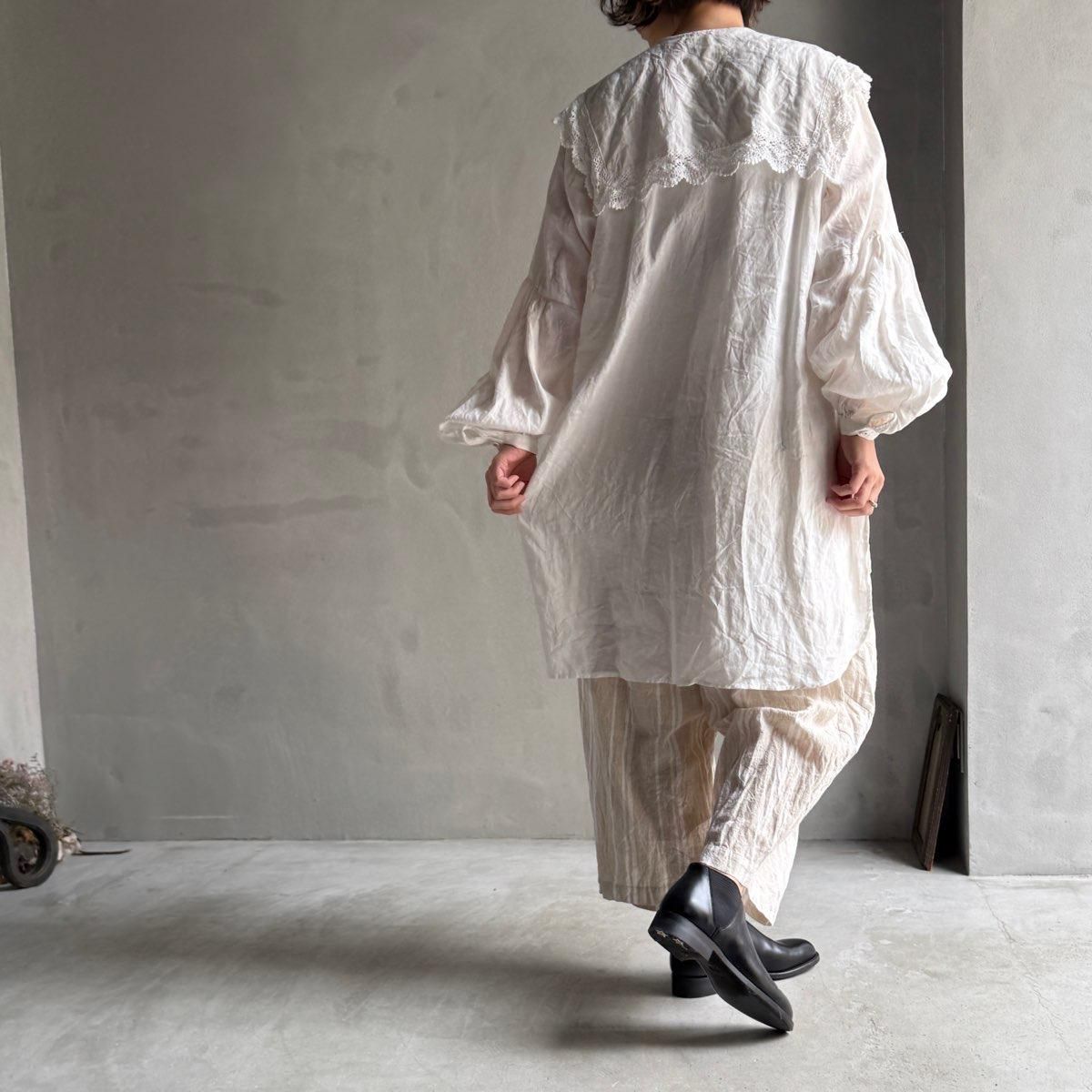 <img class='new_mark_img1' src='https://img.shop-pro.jp/img/new/icons13.gif' style='border:none;display:inline;margin:0px;padding:0px;width:auto;' />HALLELUJAH 5, Chemise Religieuse_col carreʥϥ ƻ֥饦 ܥå顼Off White