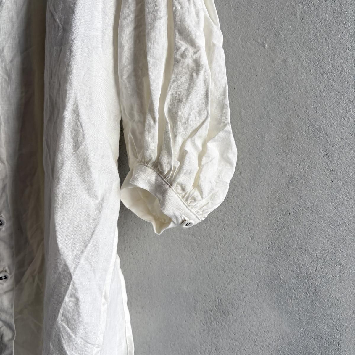 <img class='new_mark_img1' src='https://img.shop-pro.jp/img/new/icons13.gif' style='border:none;display:inline;margin:0px;padding:0px;width:auto;' />HALLELUJAH 5, Chemise Religieuse_col carreʥϥ ƻ֥饦 ܥå顼Off White