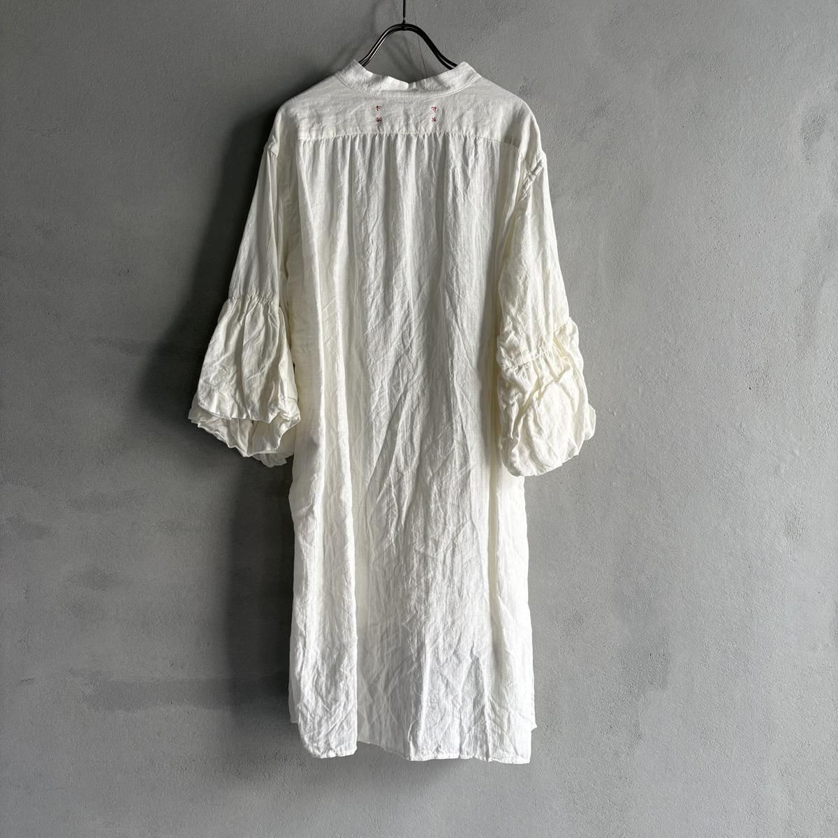 <img class='new_mark_img1' src='https://img.shop-pro.jp/img/new/icons13.gif' style='border:none;display:inline;margin:0px;padding:0px;width:auto;' />HALLELUJAH 11, Edwardian Chemiseʥϥ ɥǥ ֥饦Off White