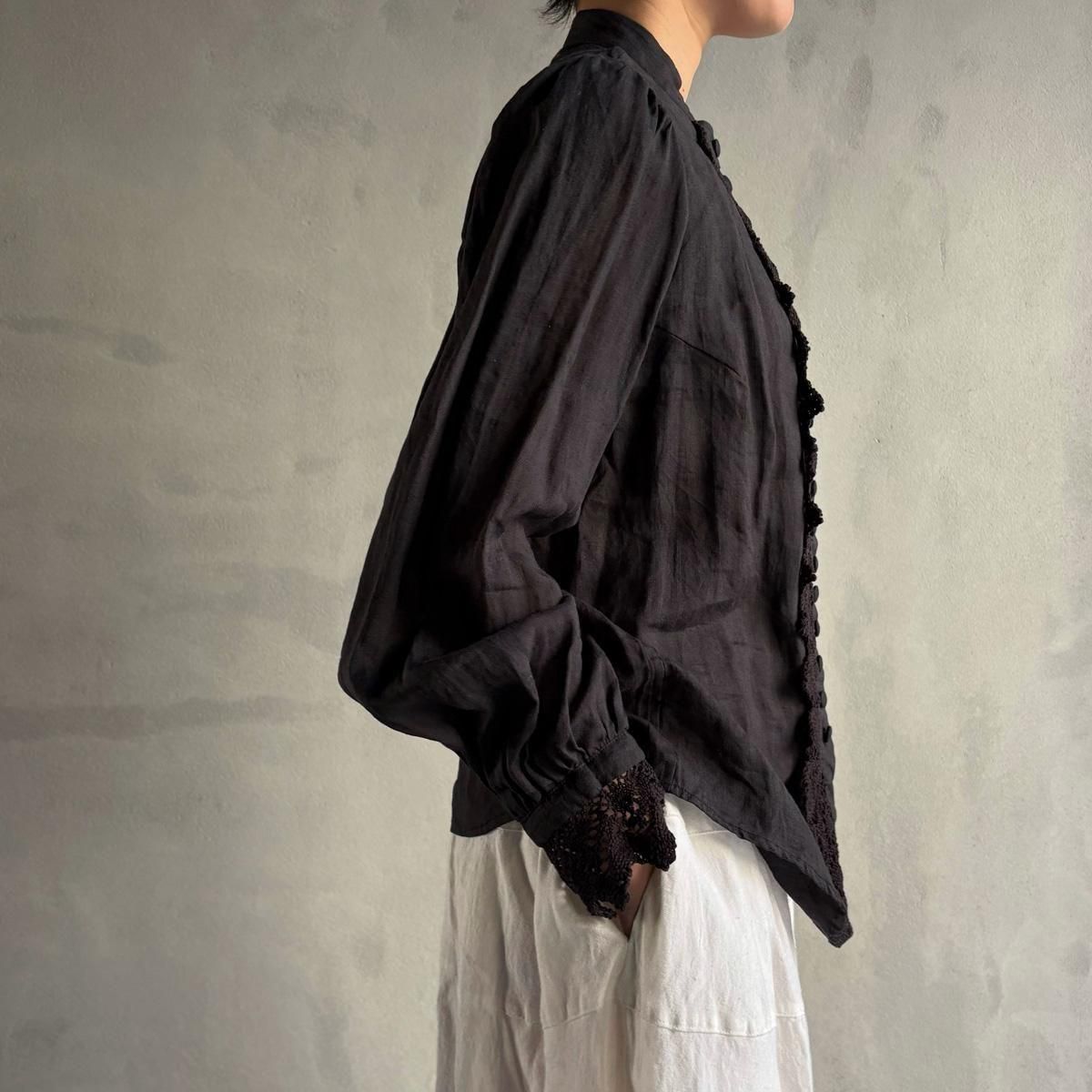 <img class='new_mark_img1' src='https://img.shop-pro.jp/img/new/icons13.gif' style='border:none;display:inline;margin:0px;padding:0px;width:auto;' />HALLELUJAH 2, Chemise a Dentelleʥϥ 졼 ֥饦Black