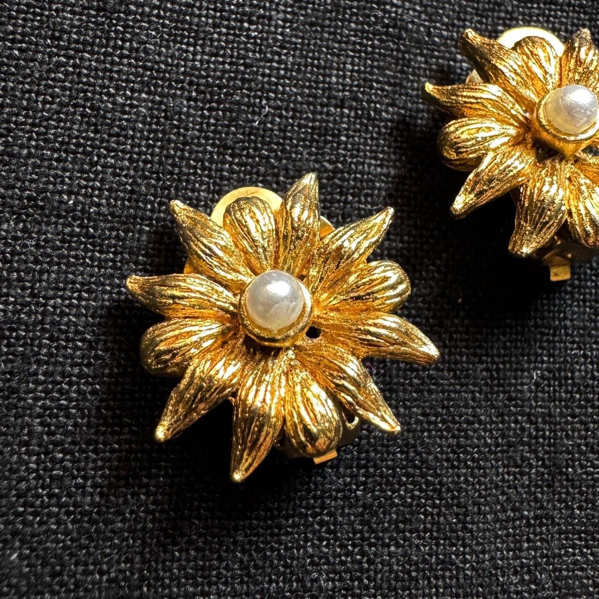 1960ǯ ֥롼ߥ󥰥ե  Dead StockMetal Flower Earrings