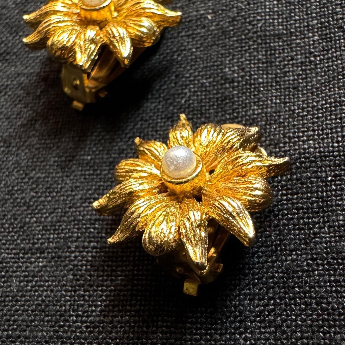 1960ǯ ֥롼ߥ󥰥ե  Dead StockMetal Flower Earrings