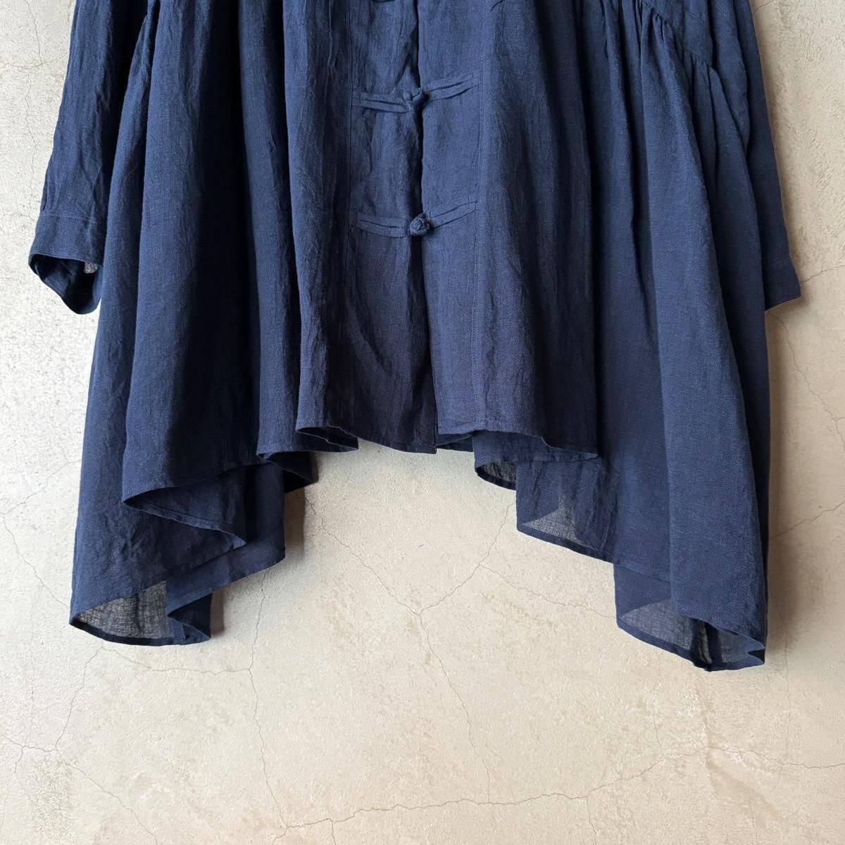 <img class='new_mark_img1' src='https://img.shop-pro.jp/img/new/icons13.gif' style='border:none;display:inline;margin:0px;padding:0px;width:auto;' />suzuki takayuki chinese knot blouseʥ業 㥤ˡΥåȥ֥饦Dark navy