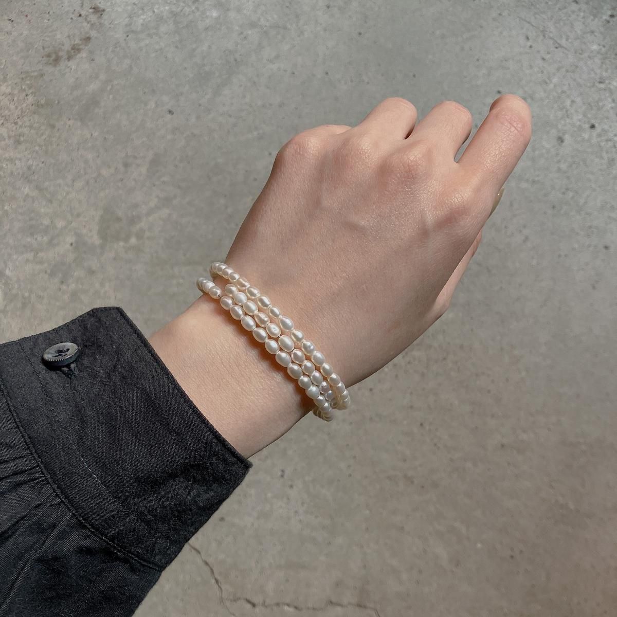 ơ øѡ 磻䡼Х󥰥Silver Freshwater Pearl Bangle