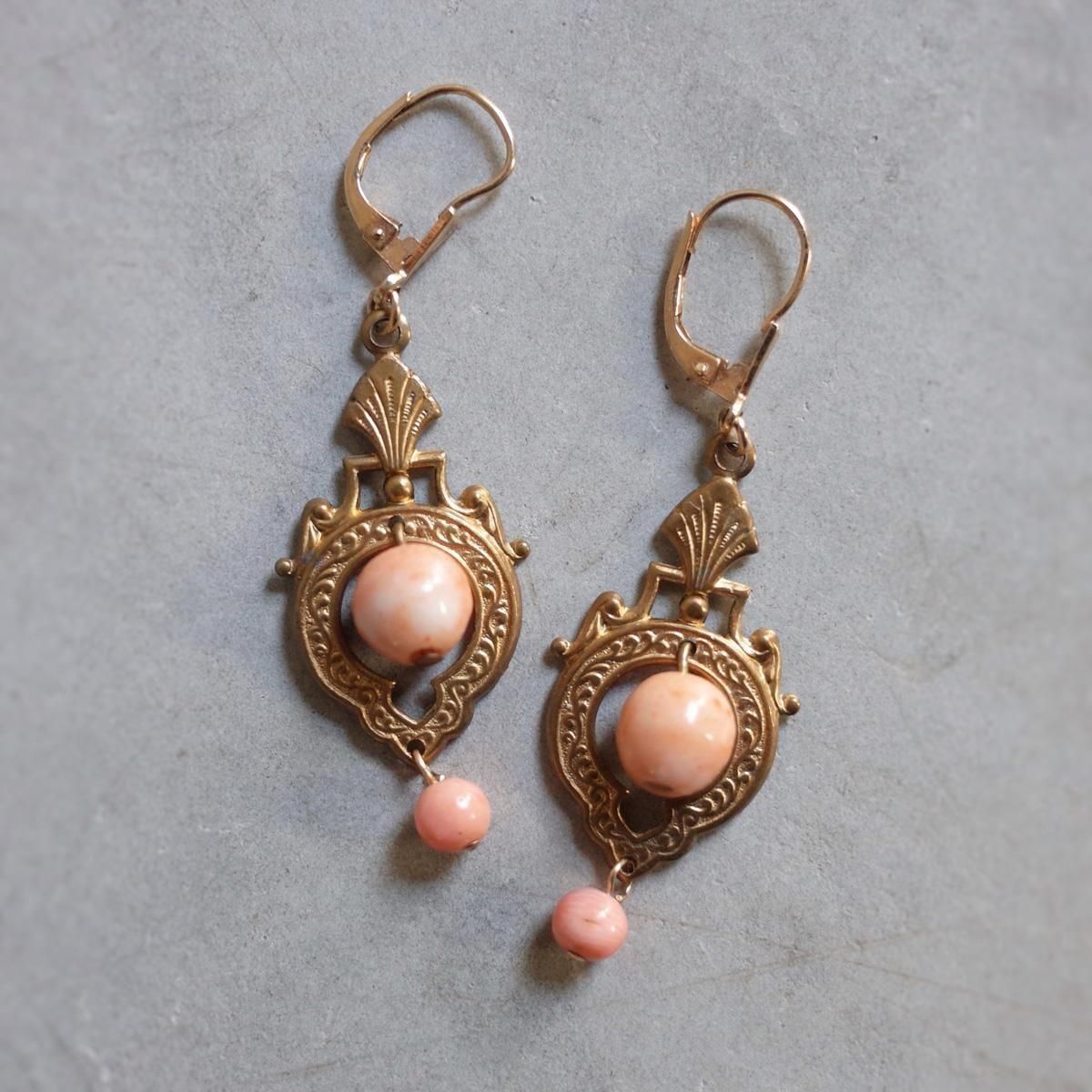 ᥿ ԥ 饹 ԥ1930-40's Metal Coral Pink Glass Earrings