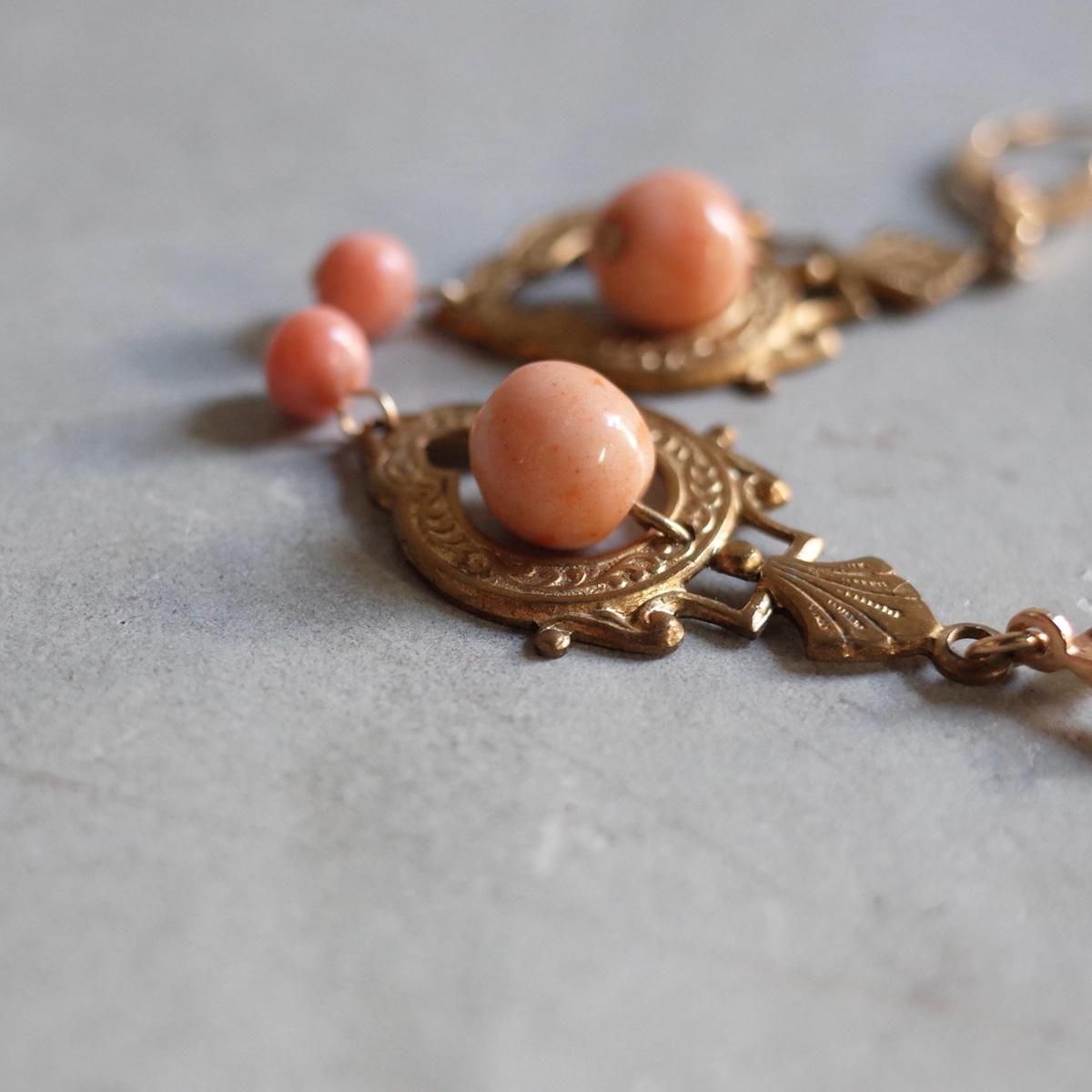 ᥿ ԥ 饹 ԥ1930-40's Metal Coral Pink Glass Earrings