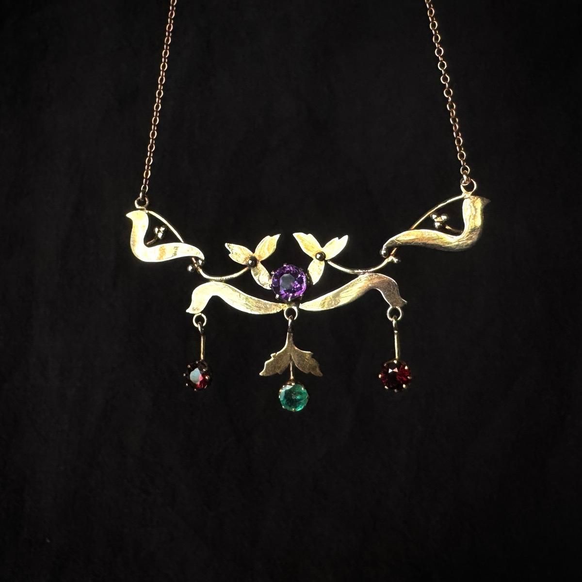 190020ǯ 12 ᥷ ͥå  ͥå쥹12KYG Amethyst Garnet Emerald Necklace