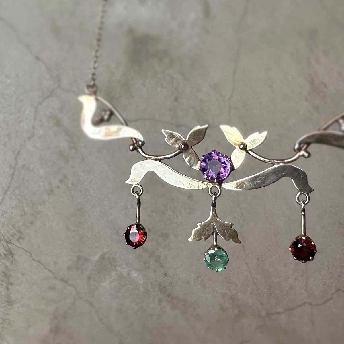 190020ǯ 12 ᥷ ͥå  ͥå쥹12KYG Amethyst Garnet Emerald Necklace