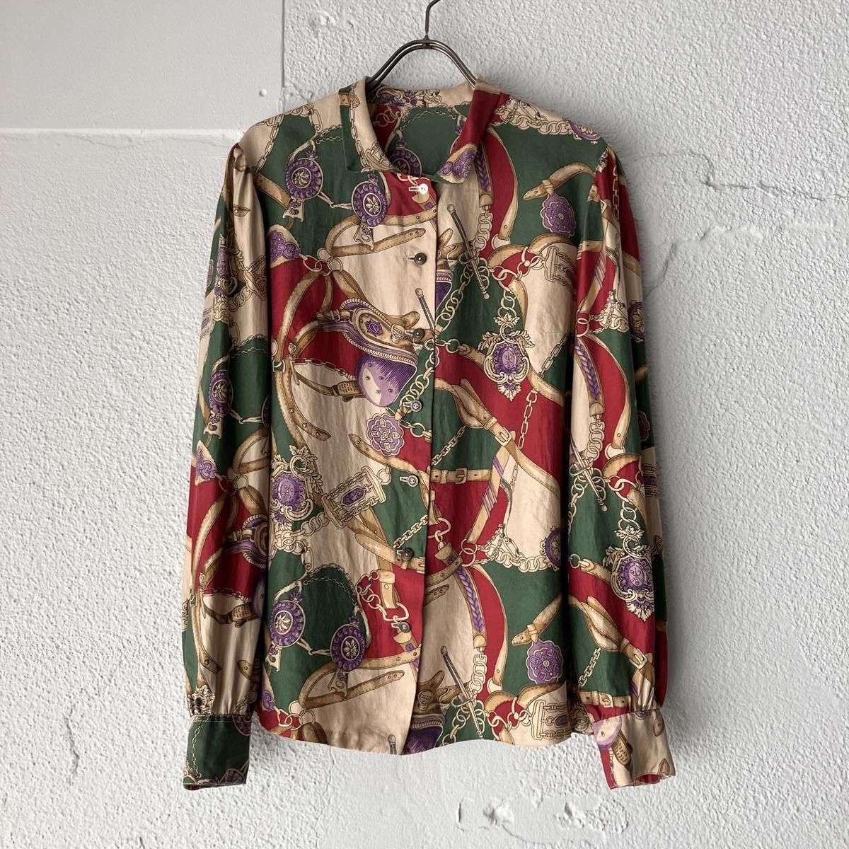 ե ơ 륯  ġFrench Vintage Silk Scarf Shirt