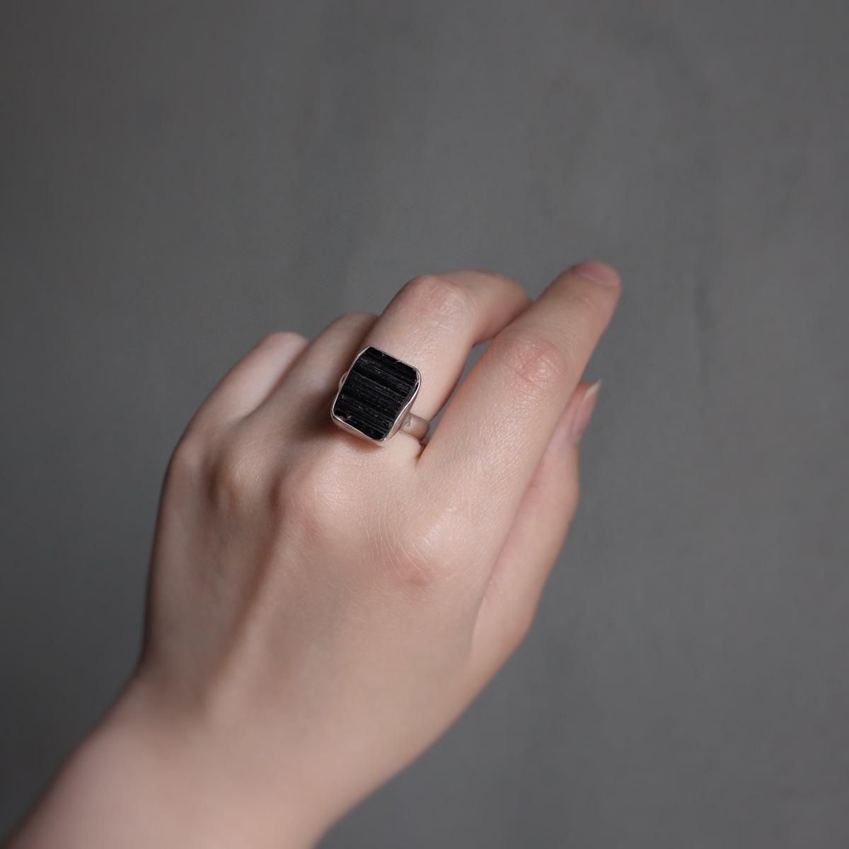 メキシカン シルバー リング ブラックトルマリン（Mexican Silver Ring