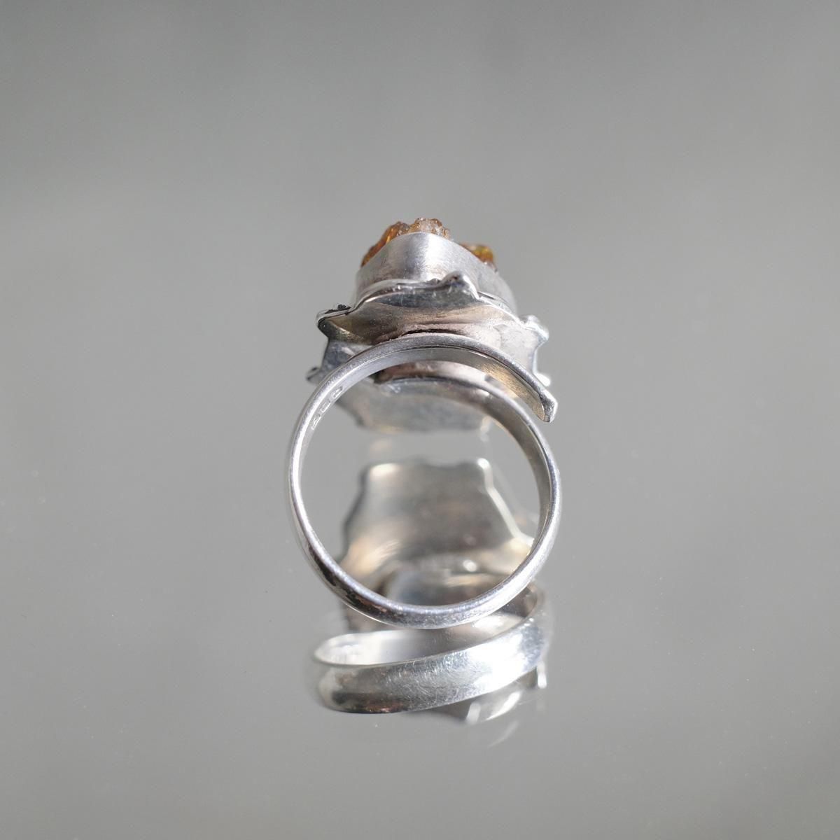 <img class='new_mark_img1' src='https://img.shop-pro.jp/img/new/icons13.gif' style='border:none;display:inline;margin:0px;padding:0px;width:auto;' />ᥭ С  ȥMexican Silver Ring Citrine