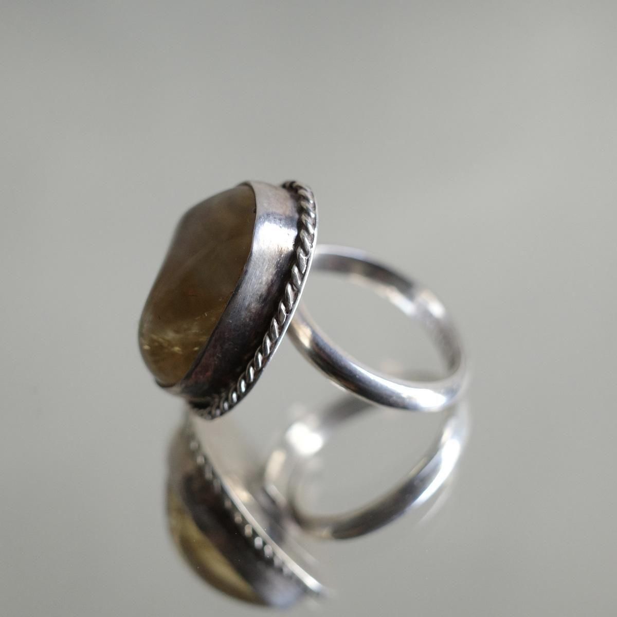 <img class='new_mark_img1' src='https://img.shop-pro.jp/img/new/icons13.gif' style='border:none;display:inline;margin:0px;padding:0px;width:auto;' />ᥭ С  ȥMexican Silver Ring Citrine