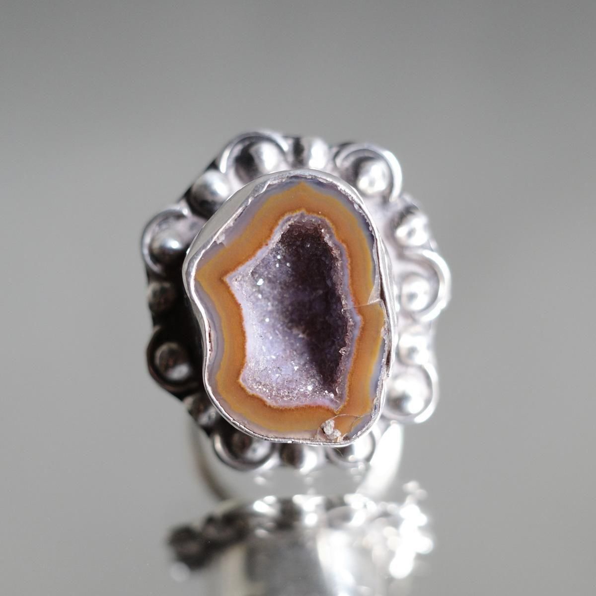 <img class='new_mark_img1' src='https://img.shop-pro.jp/img/new/icons13.gif' style='border:none;display:inline;margin:0px;padding:0px;width:auto;' />ᥭ С  ɡMexican Silver Ring Geode