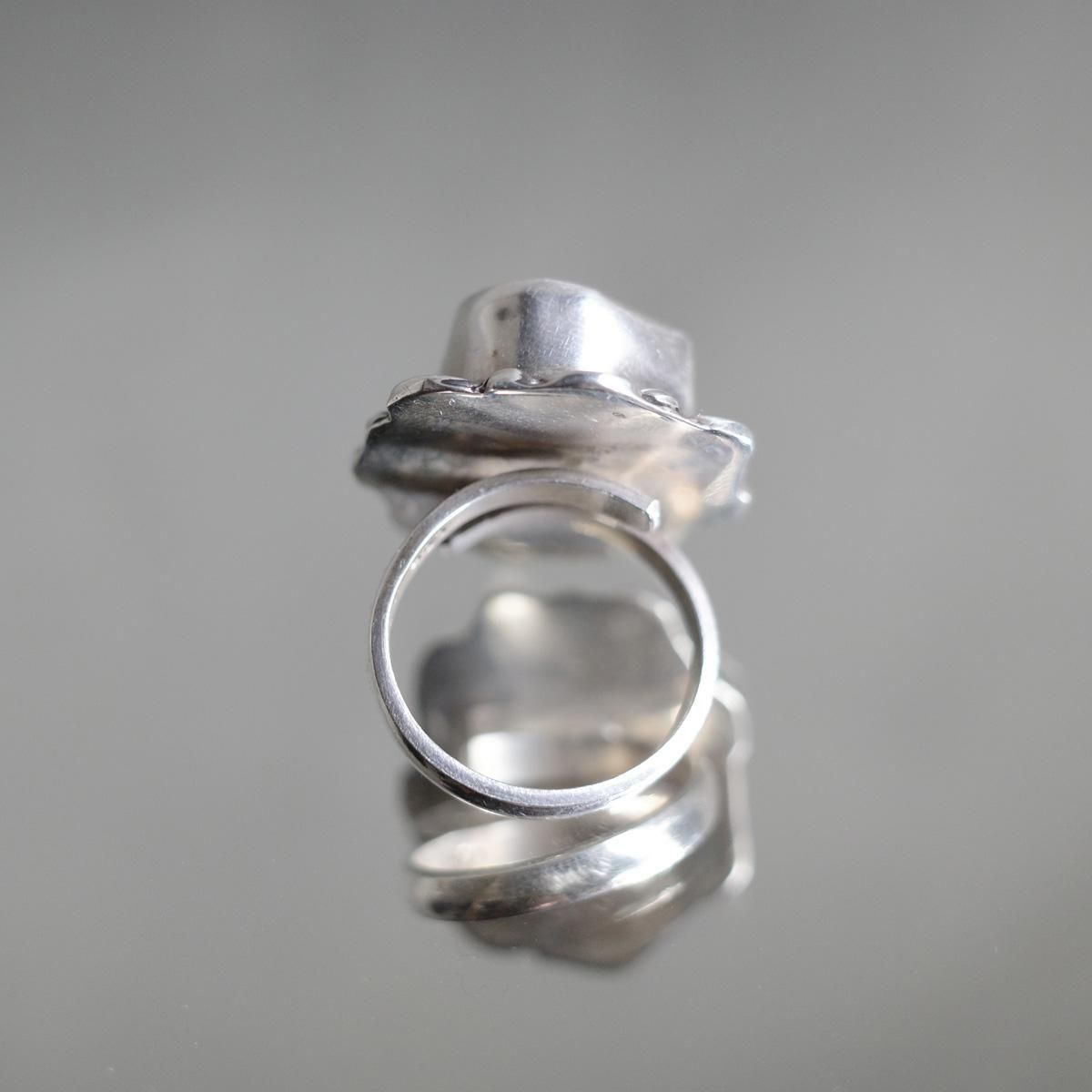 <img class='new_mark_img1' src='https://img.shop-pro.jp/img/new/icons13.gif' style='border:none;display:inline;margin:0px;padding:0px;width:auto;' />ᥭ С  ɡMexican Silver Ring Geode