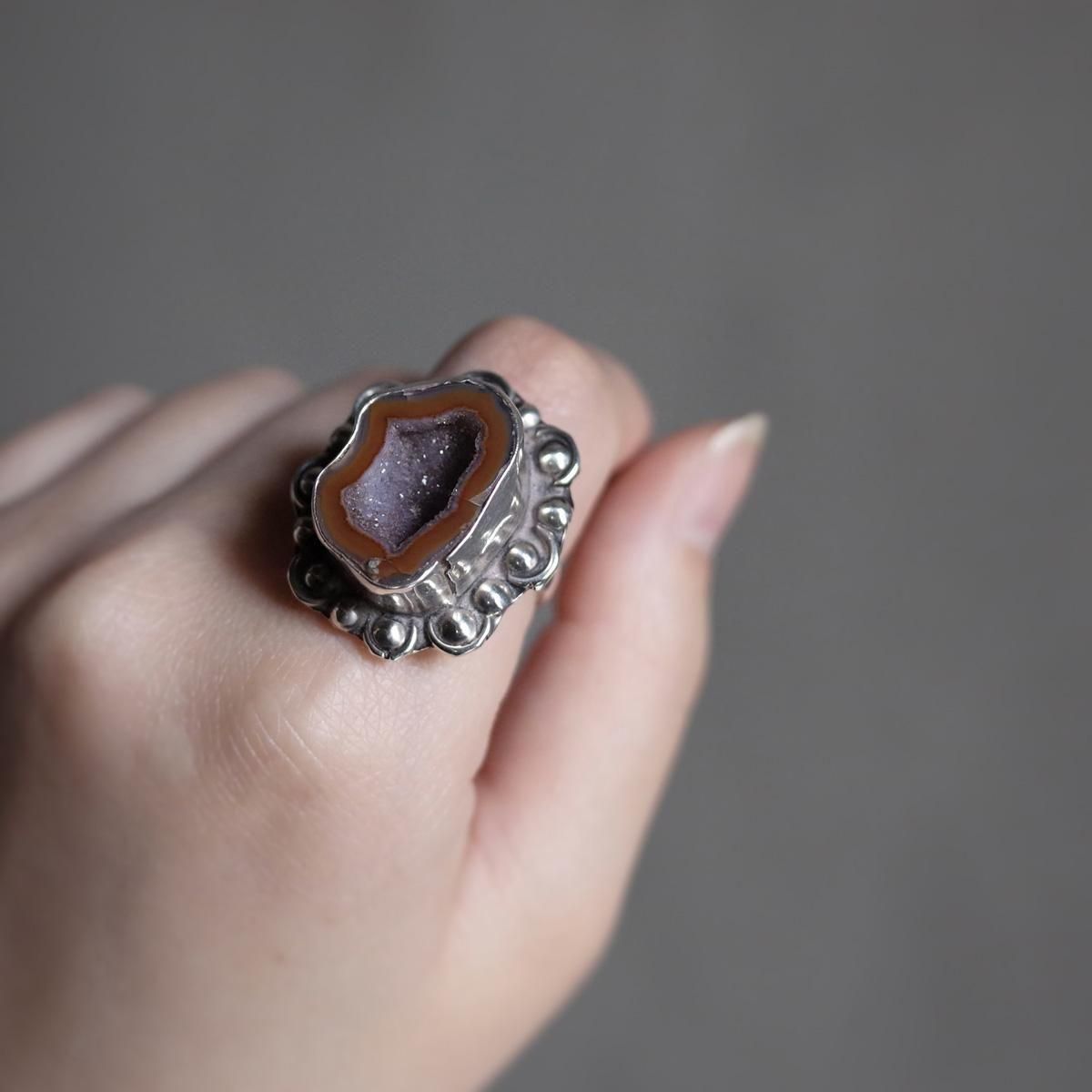 <img class='new_mark_img1' src='https://img.shop-pro.jp/img/new/icons13.gif' style='border:none;display:inline;margin:0px;padding:0px;width:auto;' />ᥭ С  ɡMexican Silver Ring Geode
