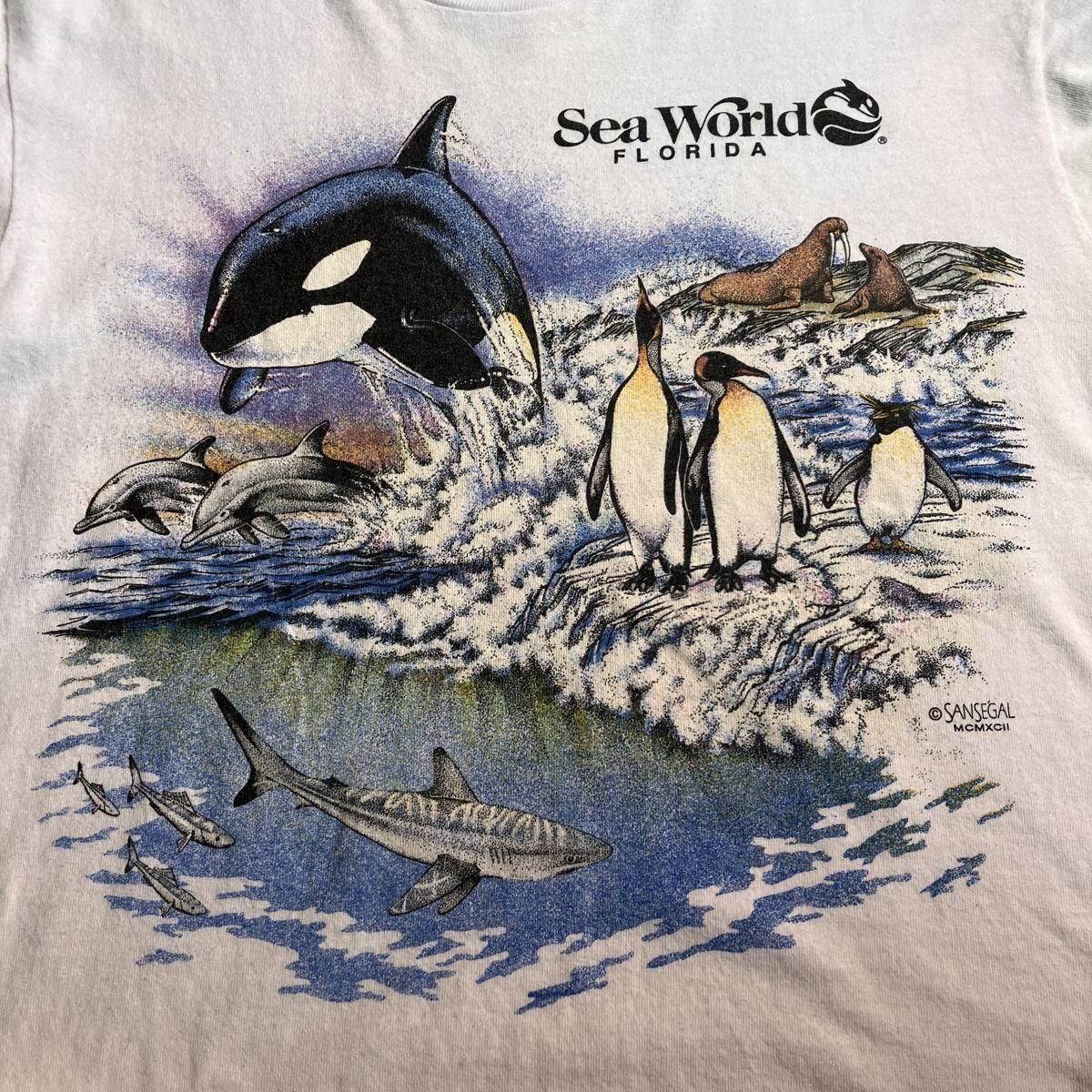 <img class='new_mark_img1' src='https://img.shop-pro.jp/img/new/icons13.gif' style='border:none;display:inline;margin:0px;padding:0px;width:auto;' />90ǯ U.S. Sea World ץ Tġ90's U.S. Print T-Shirt