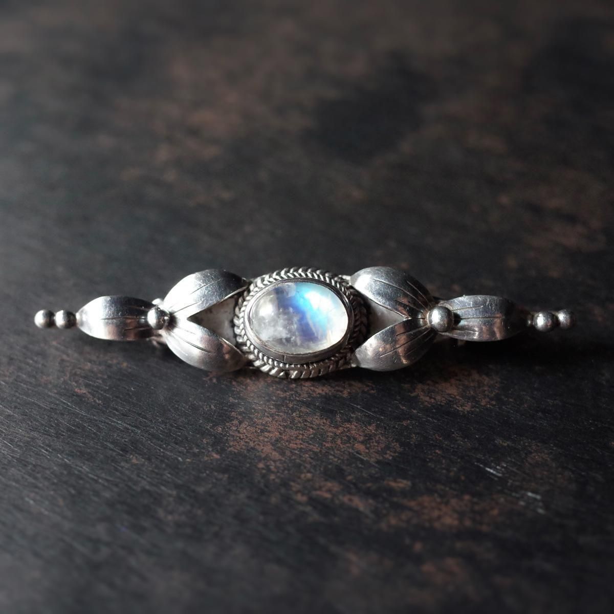 アーツ・アンド・クラフツ シルバー ムーンストーン ヤドリギ バー