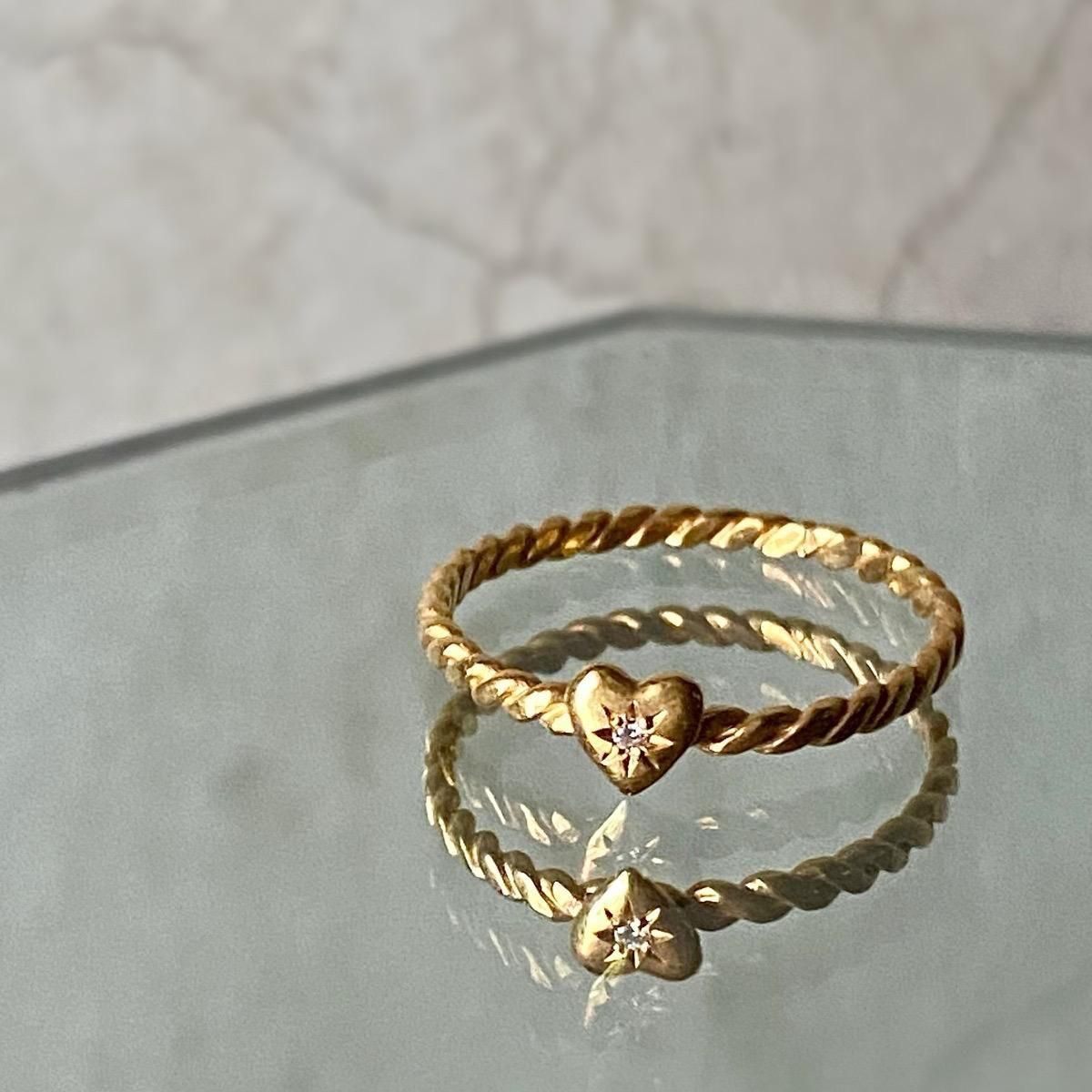 <img class='new_mark_img1' src='https://img.shop-pro.jp/img/new/icons13.gif' style='border:none;display:inline;margin:0px;padding:0px;width:auto;' />momocreatura Heart Ring Gold  Diamondʥ⥯ꥢ ϡ  ɡߥɡ