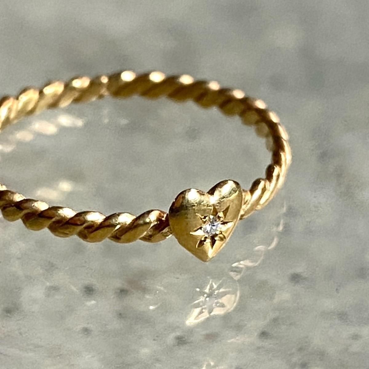 <img class='new_mark_img1' src='https://img.shop-pro.jp/img/new/icons13.gif' style='border:none;display:inline;margin:0px;padding:0px;width:auto;' />momocreatura Heart Ring Gold  Diamondʥ⥯ꥢ ϡ  ɡߥɡ