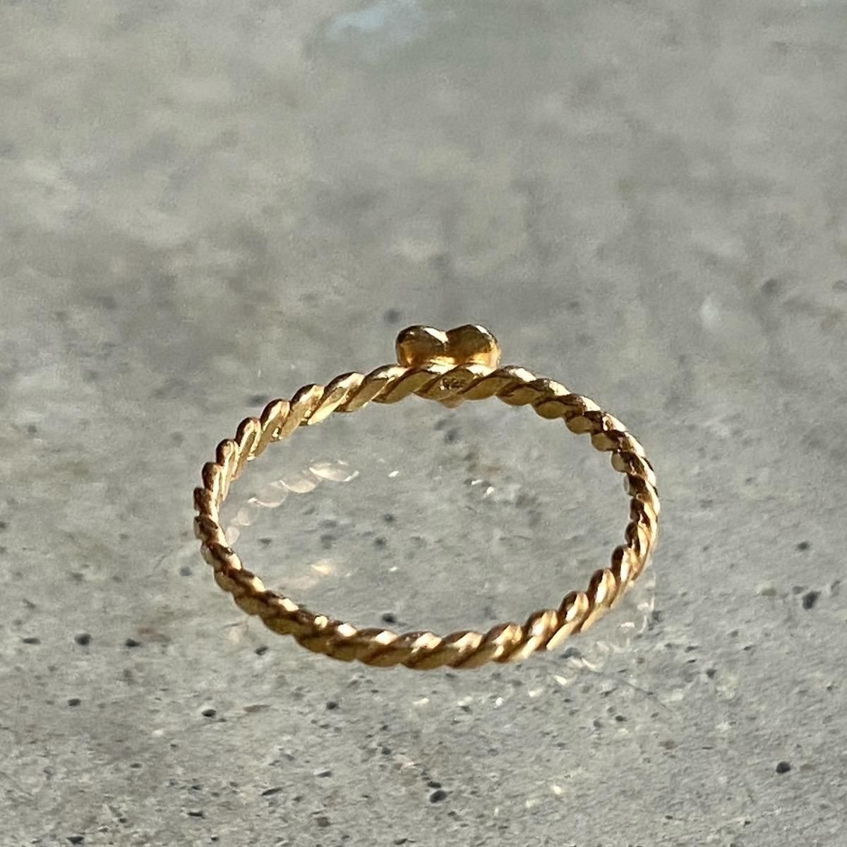 <img class='new_mark_img1' src='https://img.shop-pro.jp/img/new/icons13.gif' style='border:none;display:inline;margin:0px;padding:0px;width:auto;' />momocreatura Heart Ring Gold  Diamondʥ⥯ꥢ ϡ  ɡߥɡ