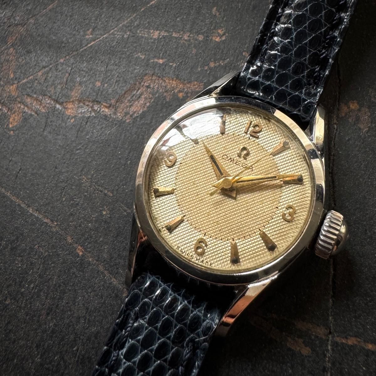 アンティークＲＥCＯＲＤ　ＧＭＥ OMEGA（オメガ）SS ラウンドケース ギョーシェダイヤル 純正尾錠