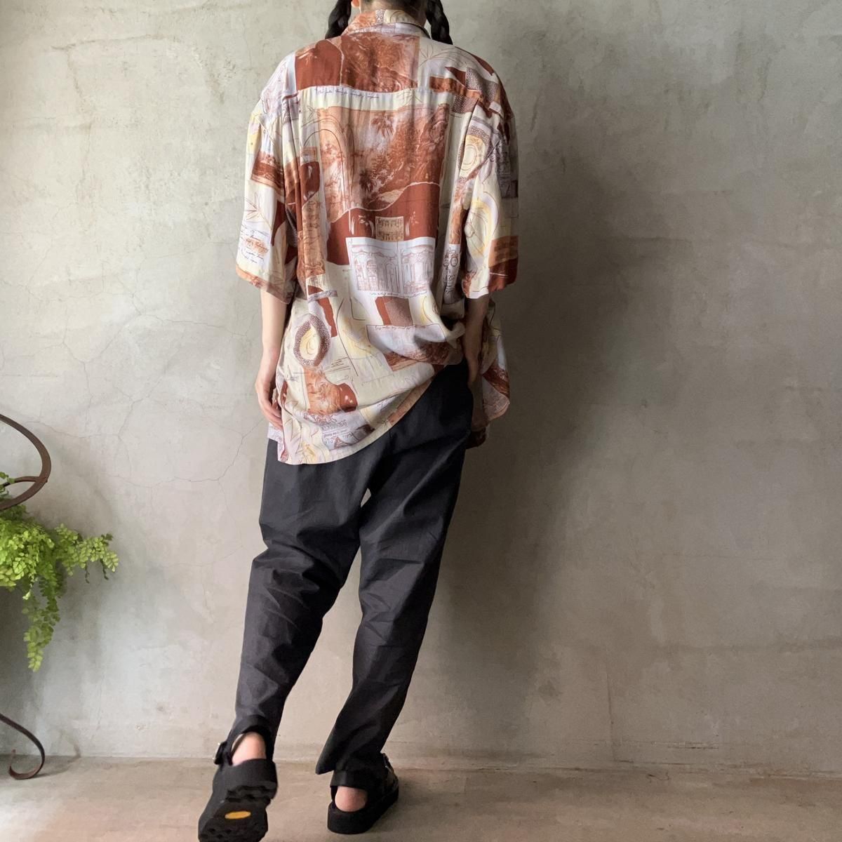 <img class='new_mark_img1' src='https://img.shop-pro.jp/img/new/icons13.gif' style='border:none;display:inline;margin:0px;padding:0px;width:auto;' />ե ơ 顼ץ ġFrench Vintage Collage Print Shirt