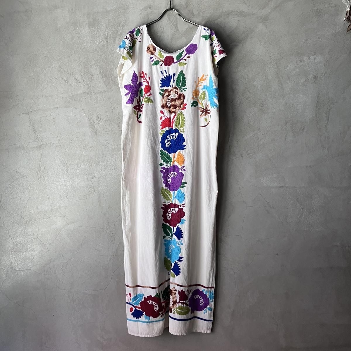 <img class='new_mark_img1' src='https://img.shop-pro.jp/img/new/icons13.gif' style='border:none;display:inline;margin:0px;padding:0px;width:auto;' />ơ åȥ ᥭɽ ɥ쥹Vintage Cotton Mexican Embroidery Dress