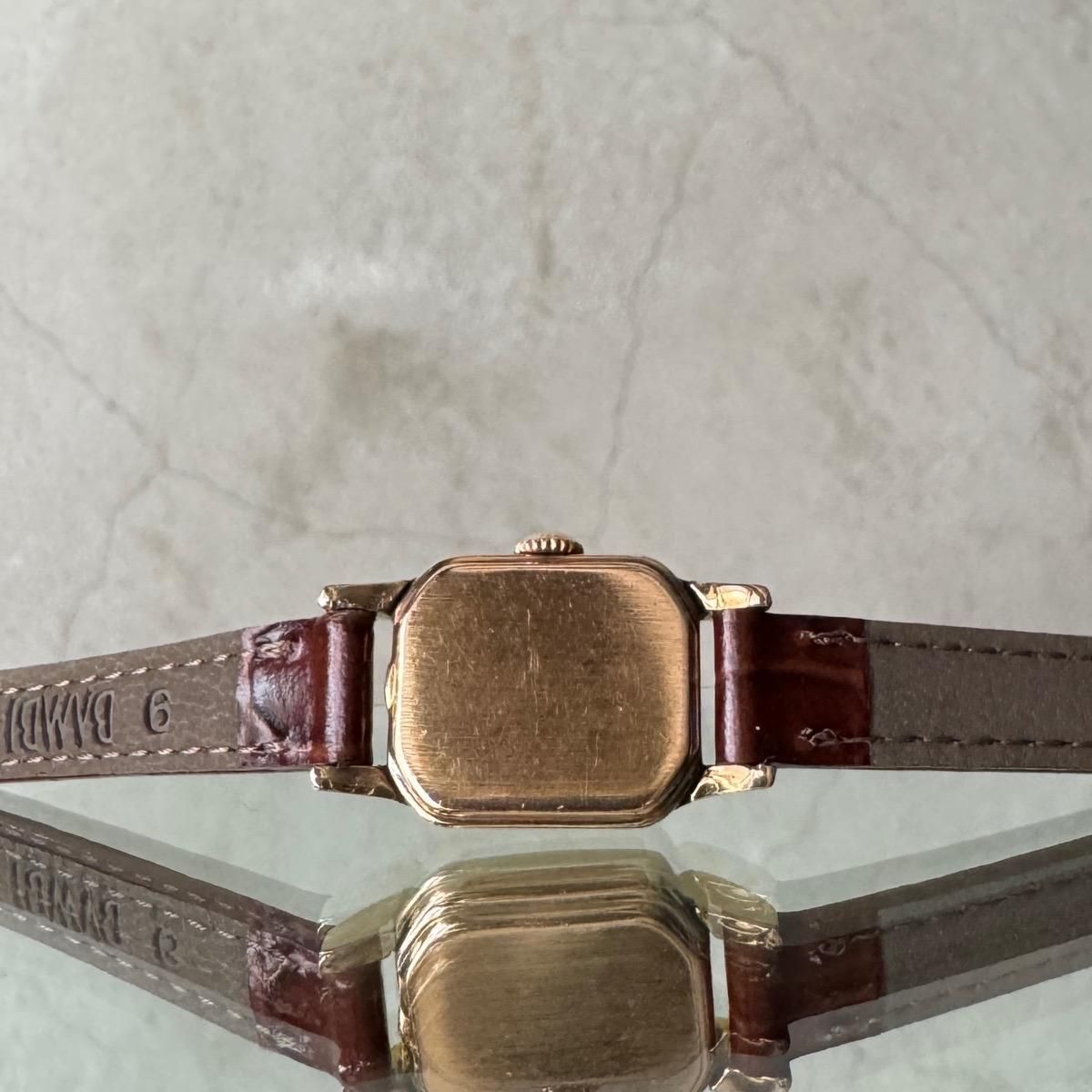 LONGINES（ロンジン）80ミクロン金張 ギョーシェ文字盤 極小スクエア