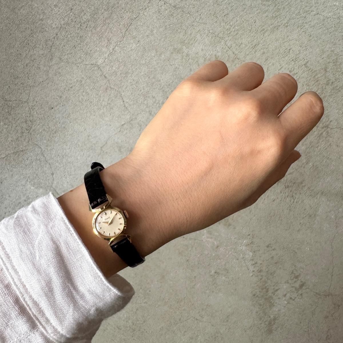 <img class='new_mark_img1' src='https://img.shop-pro.jp/img/new/icons13.gif' style='border:none;display:inline;margin:0px;padding:0px;width:auto;' />PIAGETʥԥ18KYG 饦ɥ ܸǥå