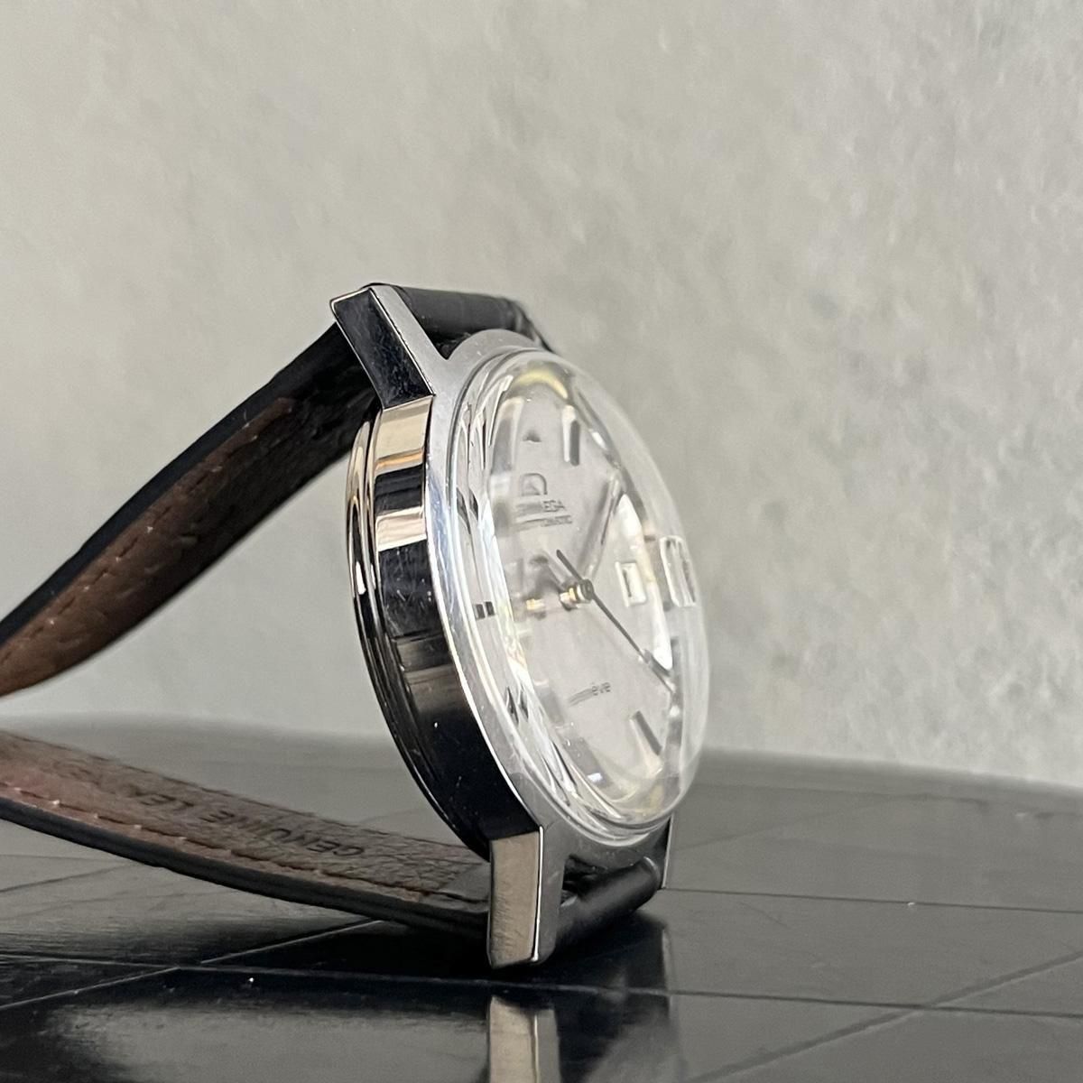 <img class='new_mark_img1' src='https://img.shop-pro.jp/img/new/icons13.gif' style='border:none;display:inline;margin:0px;padding:0px;width:auto;' />OMEGA GENEVEʥᥬ ֡͡˥졼 ǥ Cal.1481 ư