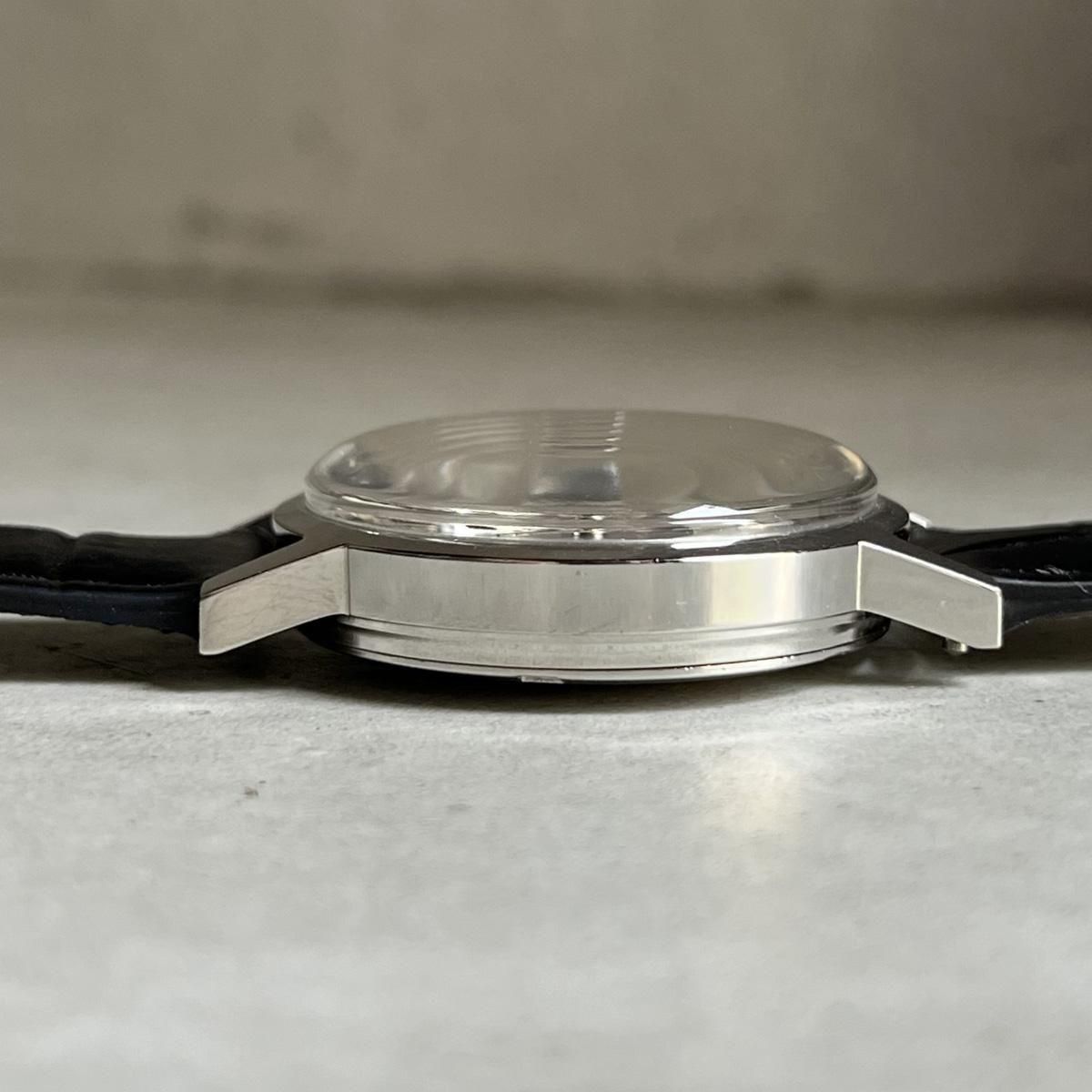 OMEGA GENEVE（オメガ ジュネーブ）グレーダイヤル デイト付 Cal.1481