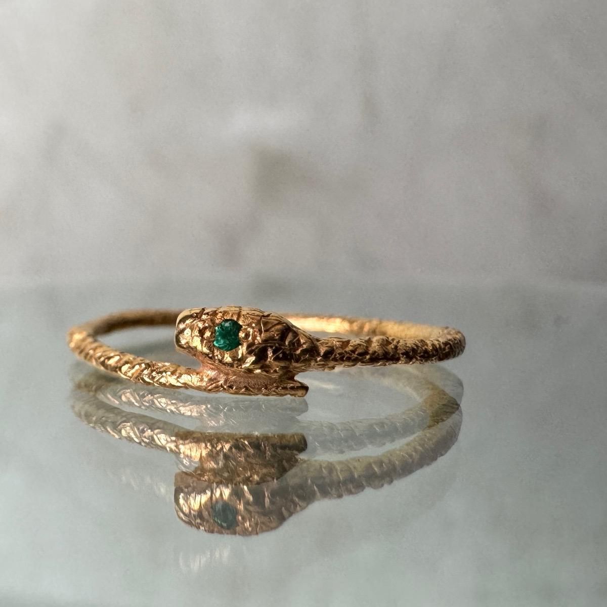 <img class='new_mark_img1' src='https://img.shop-pro.jp/img/new/icons56.gif' style='border:none;display:inline;margin:0px;padding:0px;width:auto;' />momocreatura Snake Ring Gold Emeraldʥإӥ  ɡ