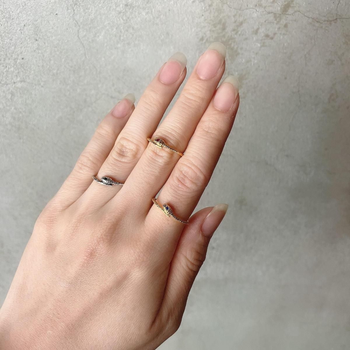 <img class='new_mark_img1' src='https://img.shop-pro.jp/img/new/icons56.gif' style='border:none;display:inline;margin:0px;padding:0px;width:auto;' />momocreatura Snake Ring Gold Emeraldʥإӥ  ɡ
