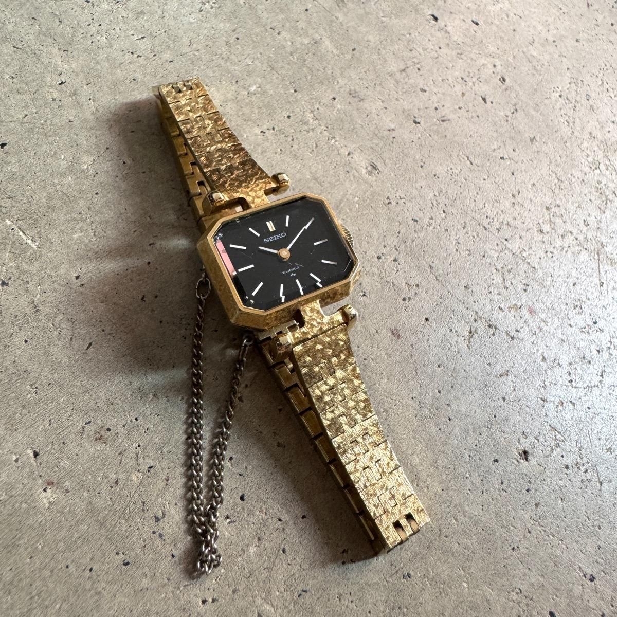 SEIKO（セイコー）GD スクエア黒文字盤 カットガラス 純正メタルベルト