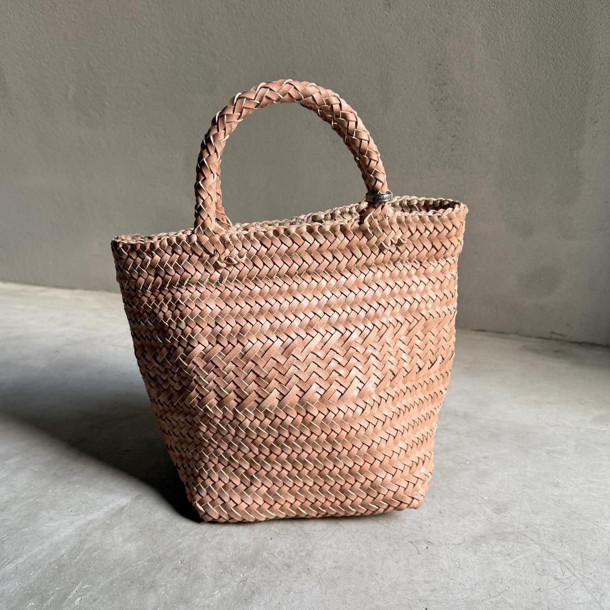 <img class='new_mark_img1' src='https://img.shop-pro.jp/img/new/icons13.gif' style='border:none;display:inline;margin:0px;padding:0px;width:auto;' />CHRISTIAN PEAU CP MESH BAG Dʥꥹ ݡ åХå NATURAL