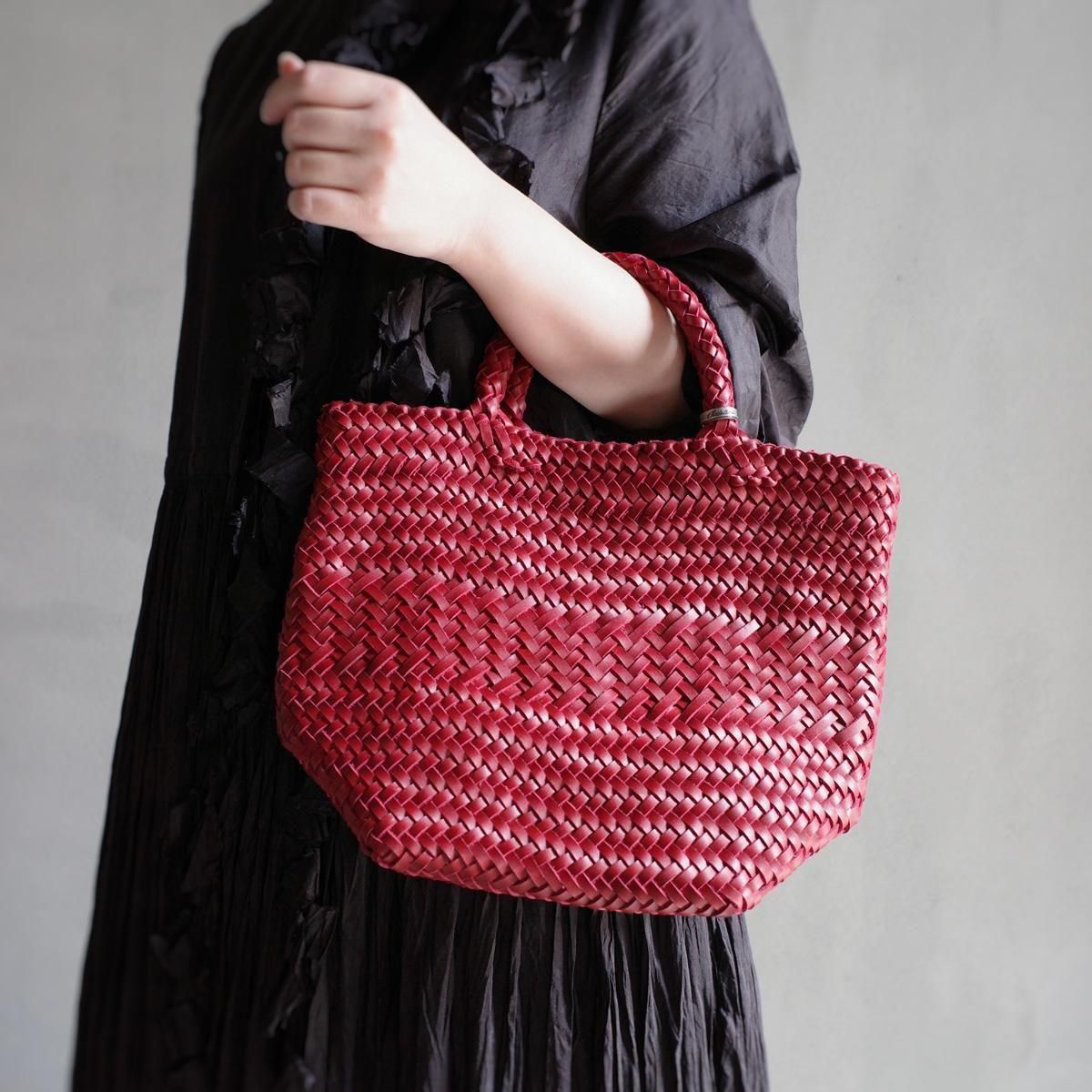 <img class='new_mark_img1' src='https://img.shop-pro.jp/img/new/icons13.gif' style='border:none;display:inline;margin:0px;padding:0px;width:auto;' />CHRISTIAN PEAU CP MESH BAG Dʥꥹ ݡ åХå RED
