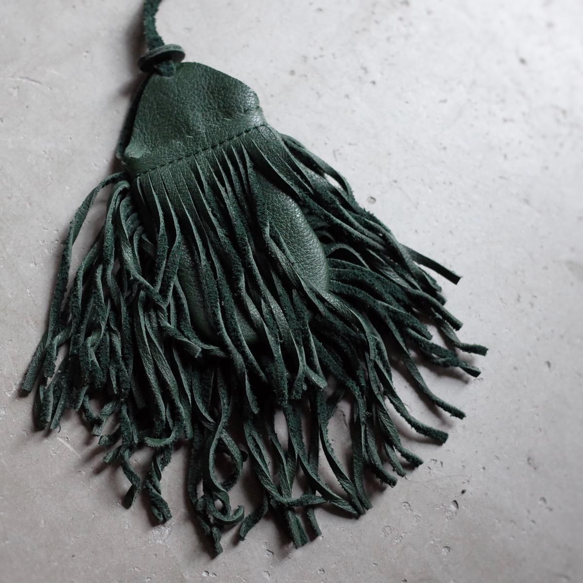 <img class='new_mark_img1' src='https://img.shop-pro.jp/img/new/icons13.gif' style='border:none;display:inline;margin:0px;padding:0px;width:auto;' />CHRISTIAN PEAU LEATHER ACCESSORYʥꥹ ݡ 쥶꡼CALF GREEN