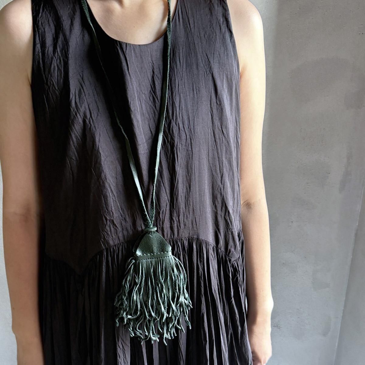 <img class='new_mark_img1' src='https://img.shop-pro.jp/img/new/icons13.gif' style='border:none;display:inline;margin:0px;padding:0px;width:auto;' />CHRISTIAN PEAU LEATHER ACCESSORYʥꥹ ݡ 쥶꡼CALF GREEN