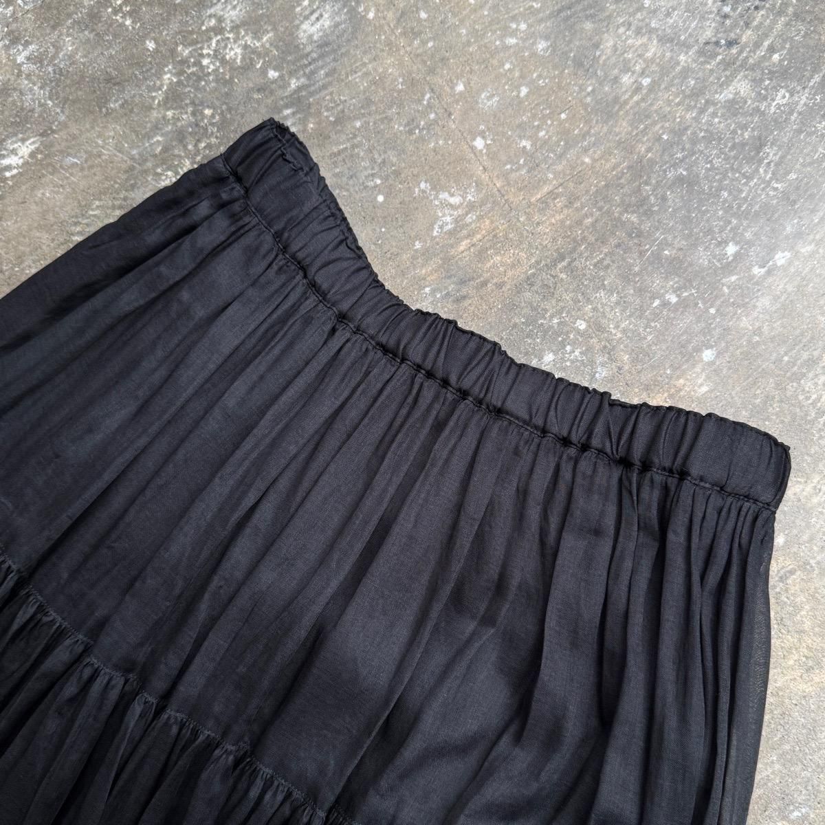 <img class='new_mark_img1' src='https://img.shop-pro.jp/img/new/icons13.gif' style='border:none;display:inline;margin:0px;padding:0px;width:auto;' />suzuki takayuki  tiered skirtʥ業 ƥɥȡBlack 